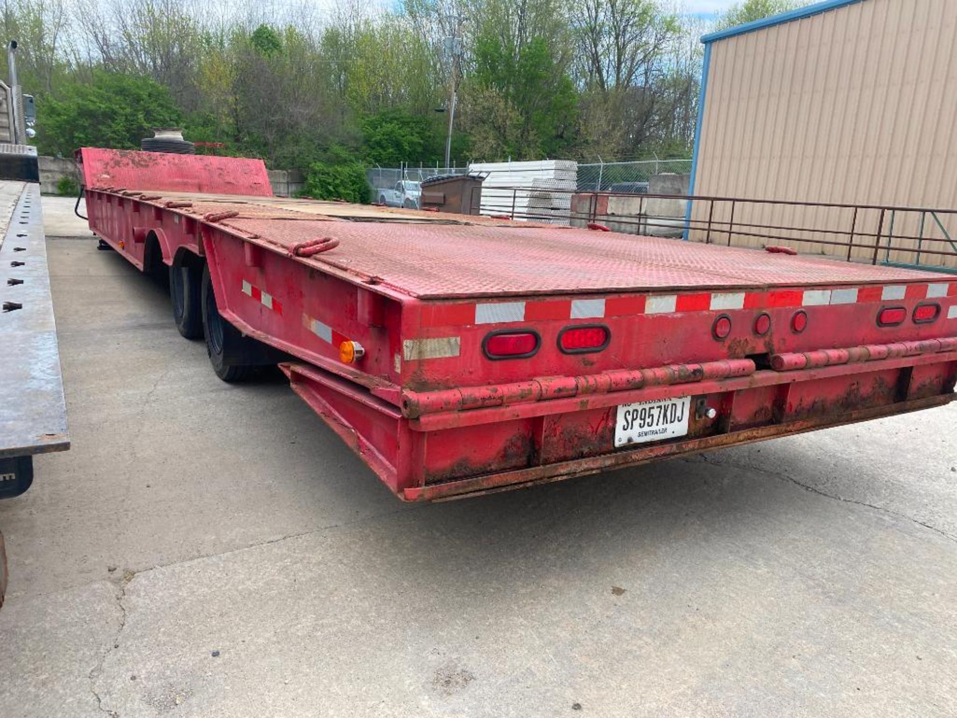 2007 Trail-Eze Tandem Axle Hydraulic Dove Tail Trailer, Winch, 38,175 GVWR - Image 7 of 10
