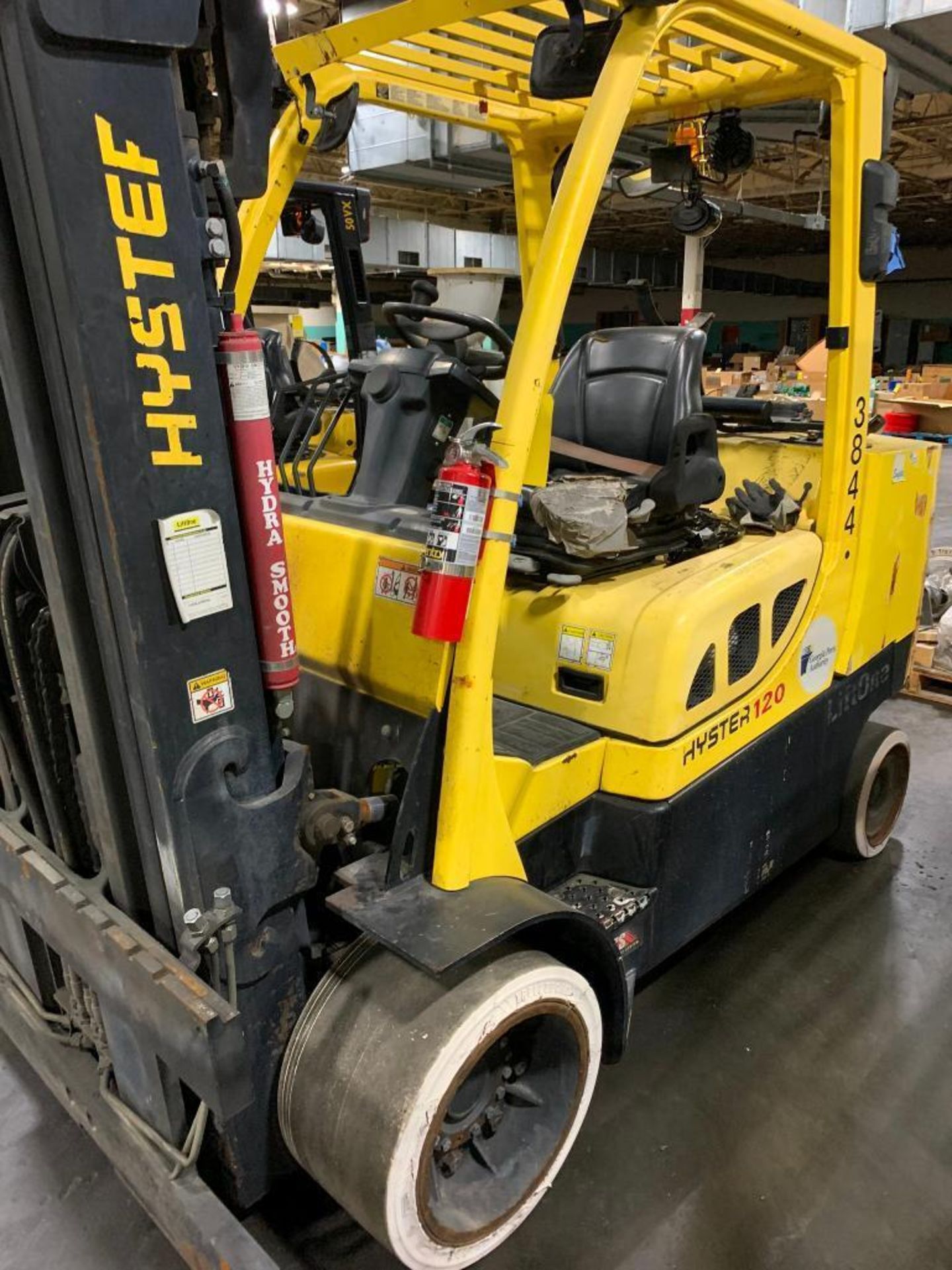 2014 Hyster 12,000 LB. Capacity Forklift, Model S120FTS, LPG, 3-Stage Mast, 6' Forks, Solid Non-Mark - Image 5 of 17