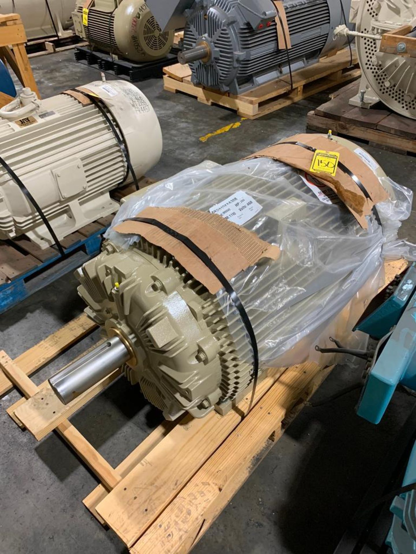 GE 200-HP Electric Motor, 1200 RPM, 460 V, 3 Phase, FR: 449T