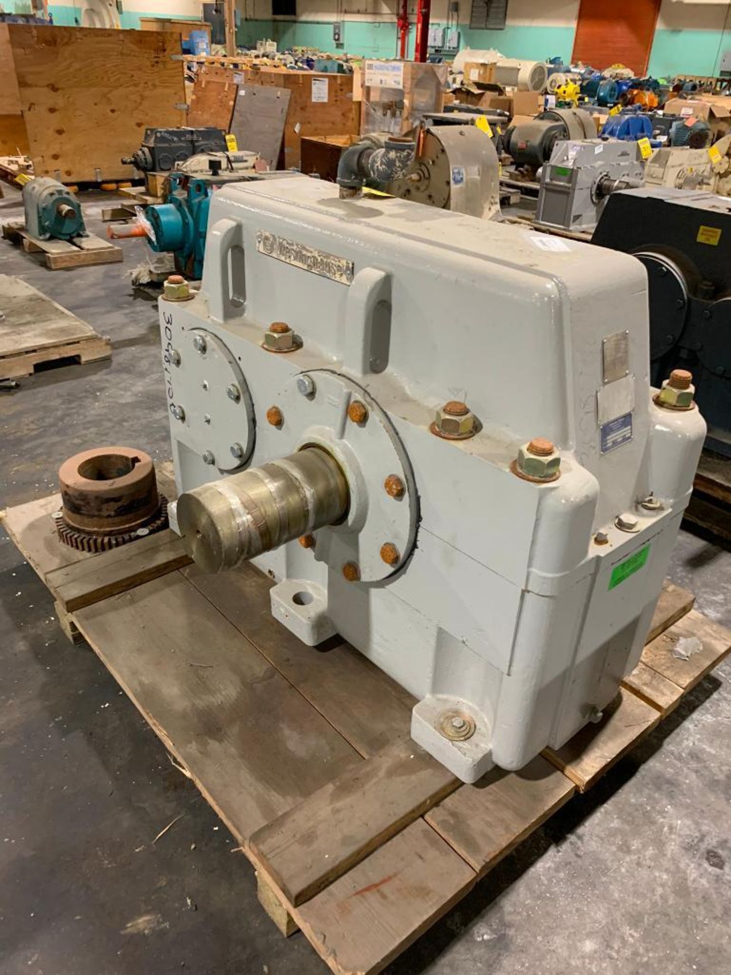 Westinghouse Speed Reducer, Service HP 500, 300 OP RPM, 1.50:1 Ratio - Image 2 of 3