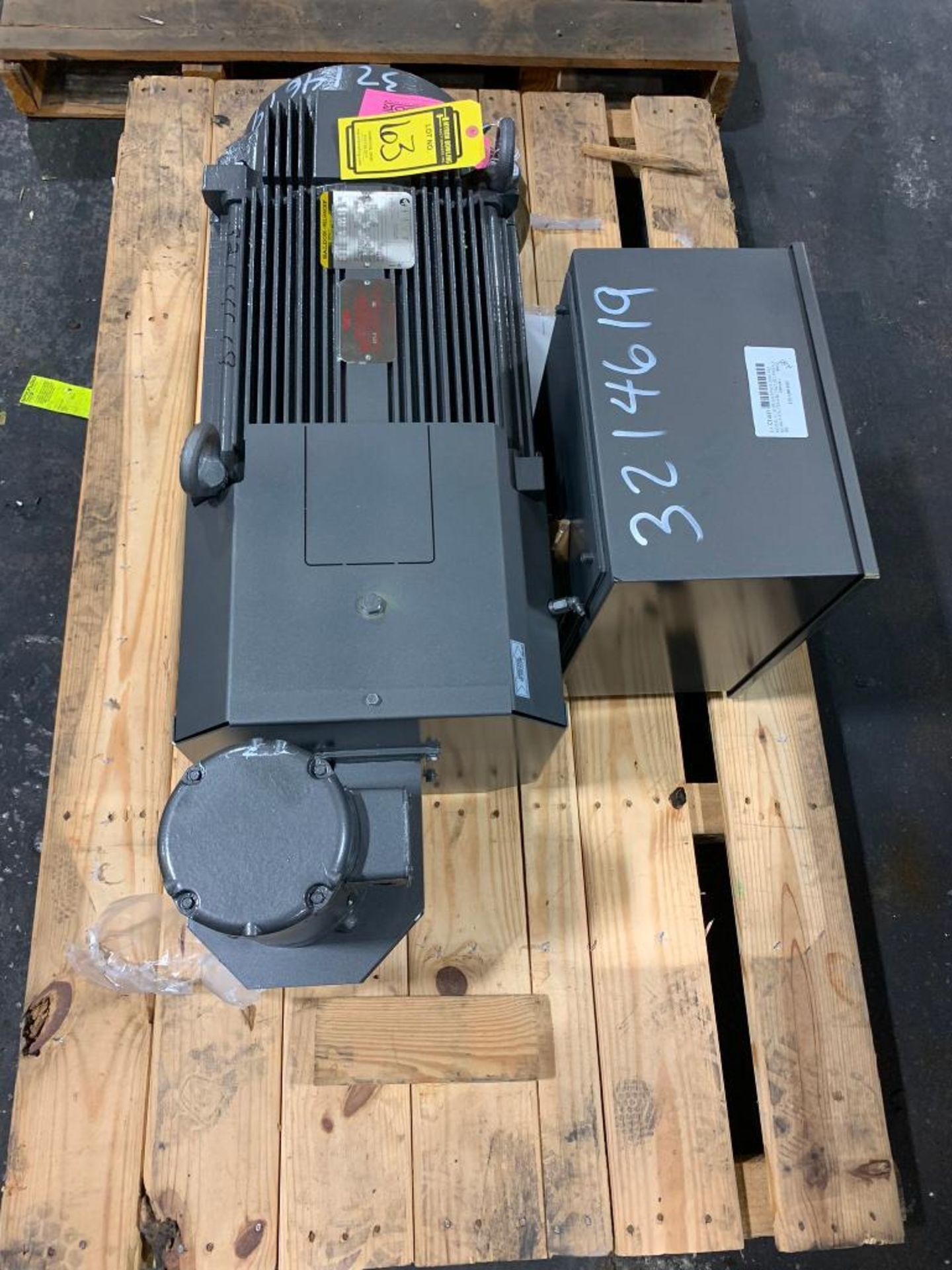 Baldor 40-HP A/C Motor, 524 RPM, 460 V, 3 Phase, FR: FL2890Z