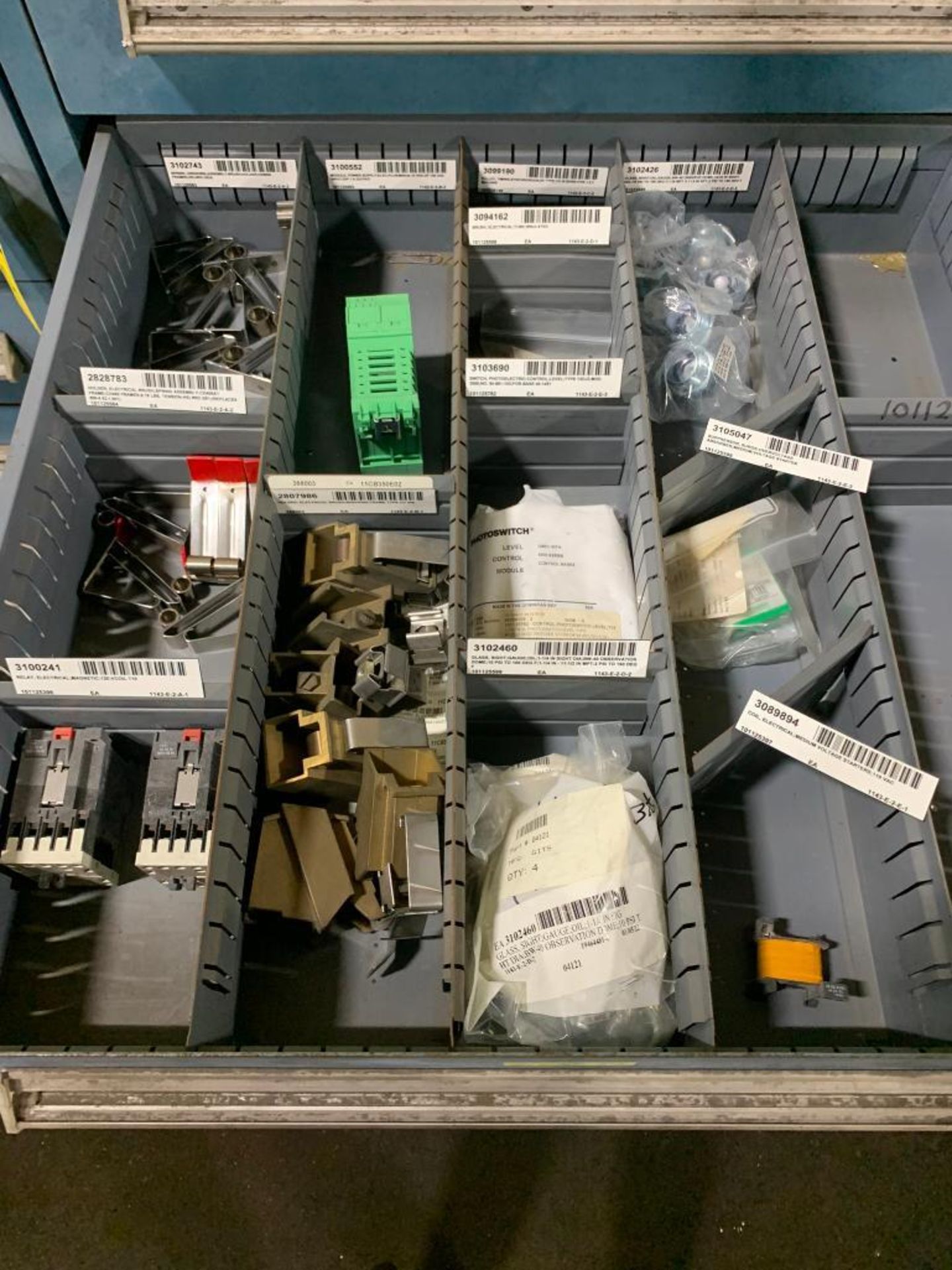 Stanley Vidmar 8-Drawer Cabinet w/ Electrical Components; Contacts, Relays, Switches, Holders, Proxi - Image 3 of 9