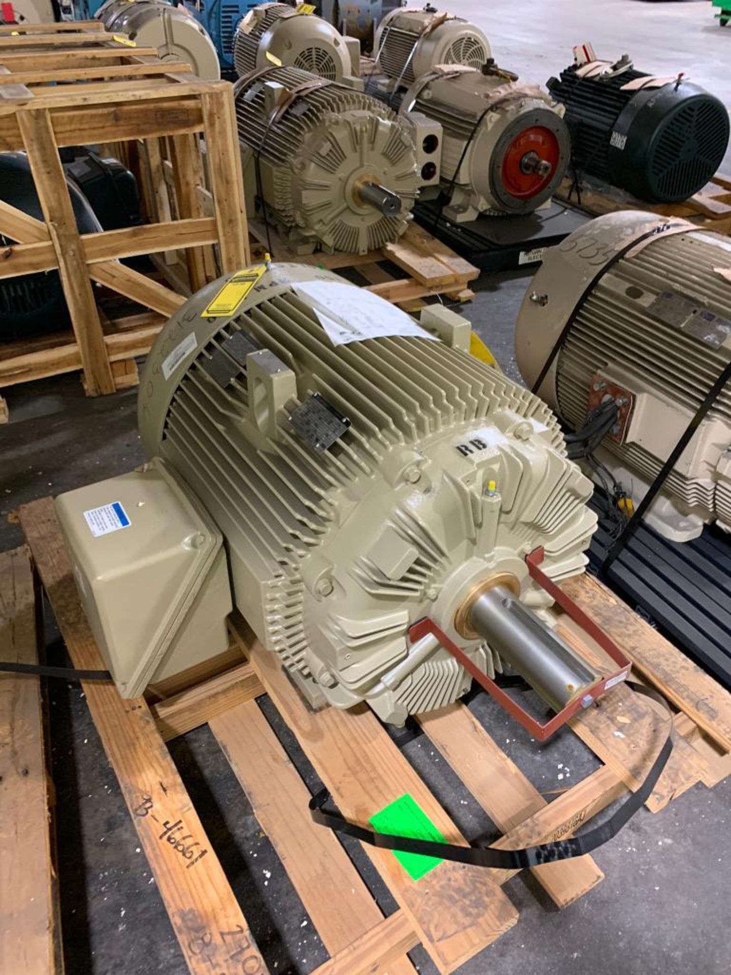 GE 150-HP Electric Motor, 1780 RPM, 460 V, 3 PH, FR; 445T - Image 2 of 3