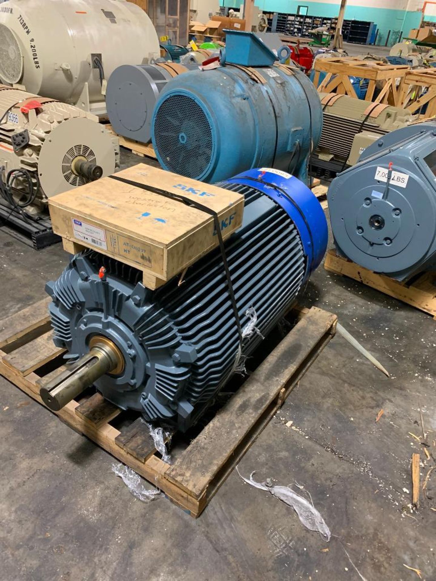 200-HP A/C Motor, 900 RPM, 460 V, 3 Phase, FR: 449T - Image 2 of 3