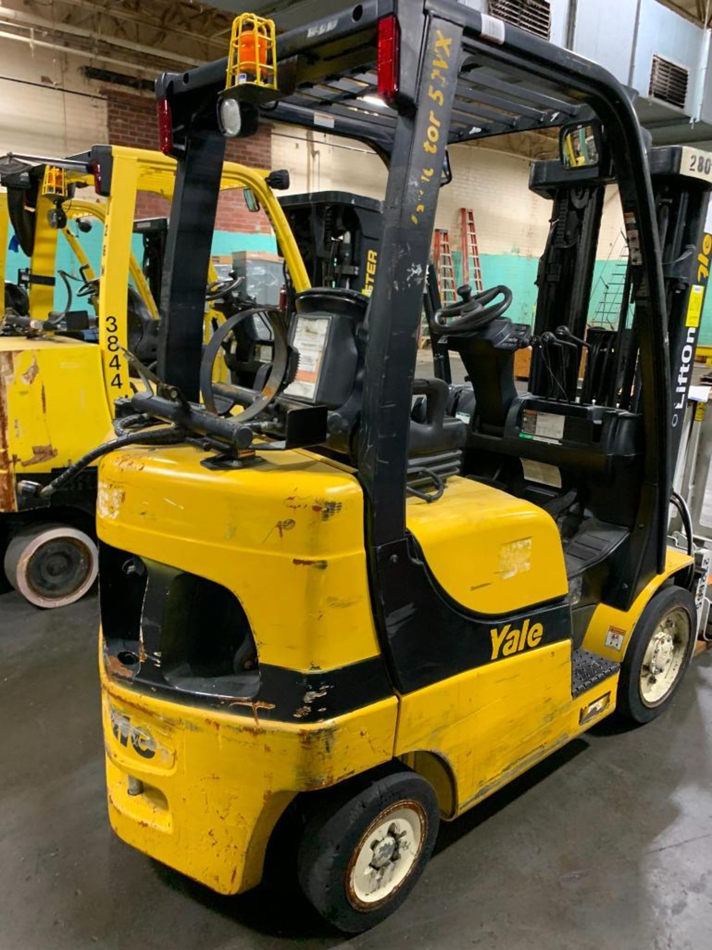 2017 Yale 5,000 LB. Capacity Forklift, Model GLC050, LPG, 3-Stage Mast, Cascade Reach Attachment, So - Image 5 of 17