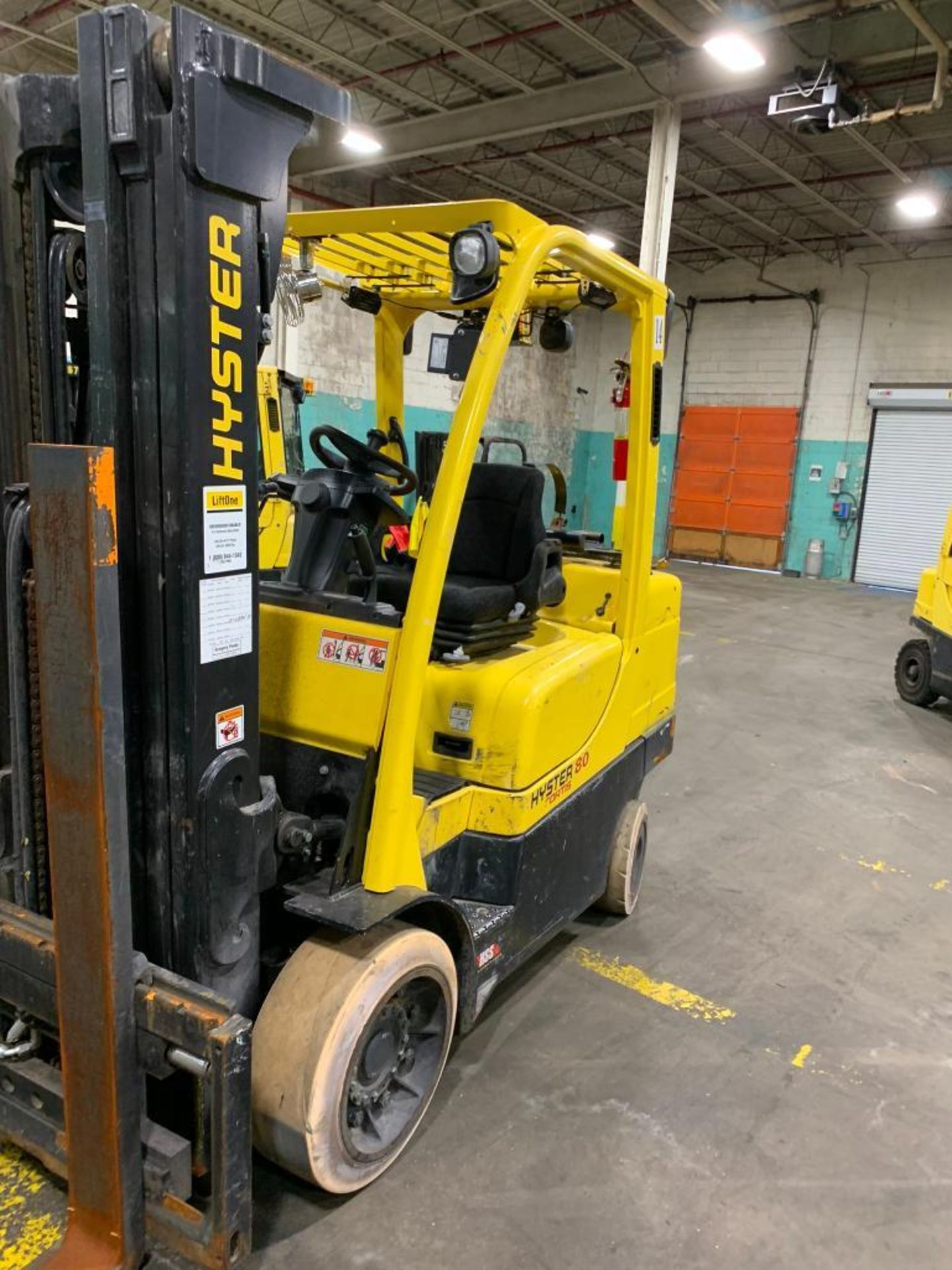 2018 Hyster 8,000 LB. Capacity Forklift, Model S80FT, LPG, 3-Stage Mast, Side-Shift, 48" Forks, Soli - Image 4 of 17