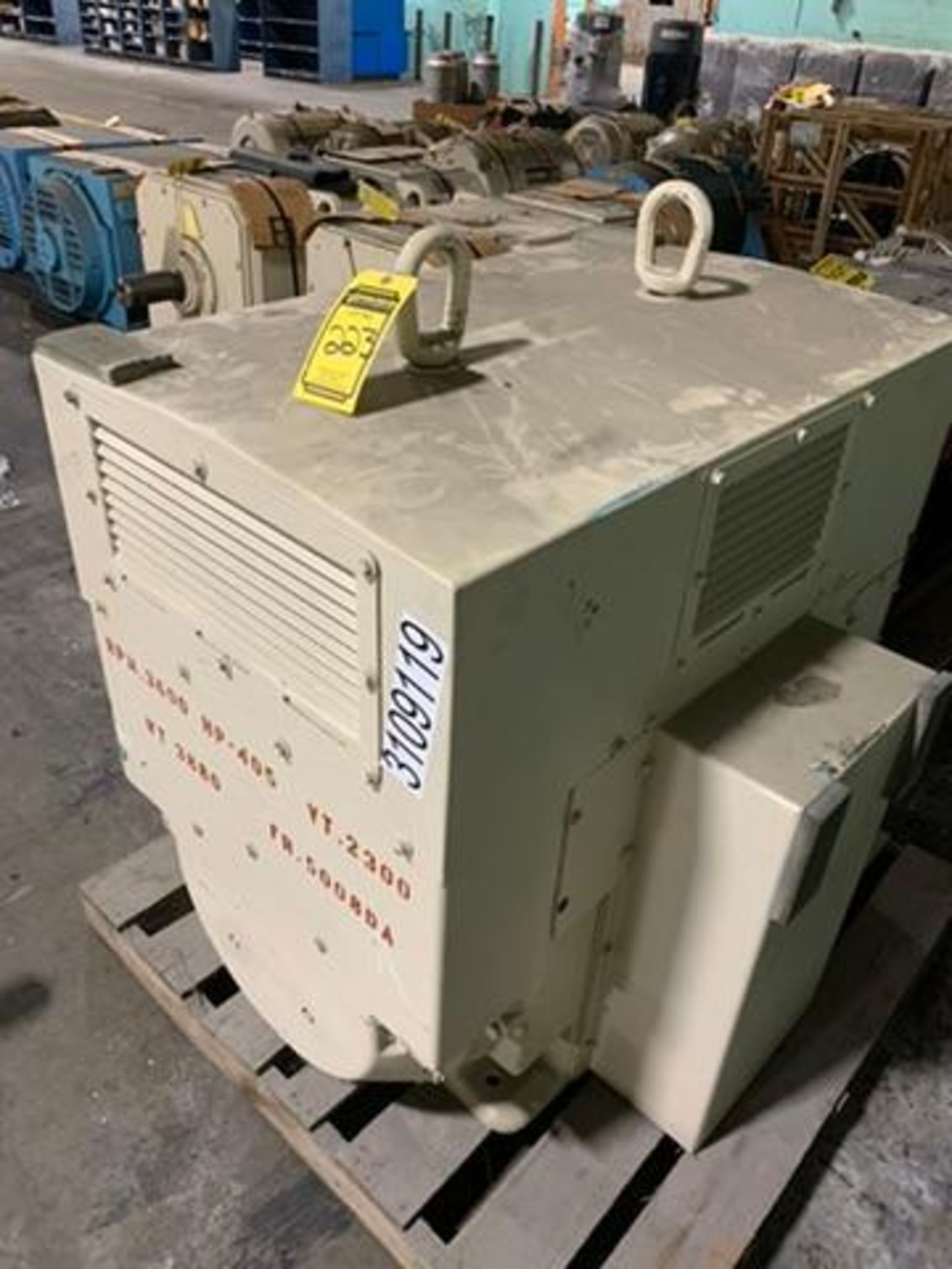 York 405-HP Electric Motor, 3600 RPM, 2300 V, 3 PH, FR: 5008DZ - Image 2 of 3