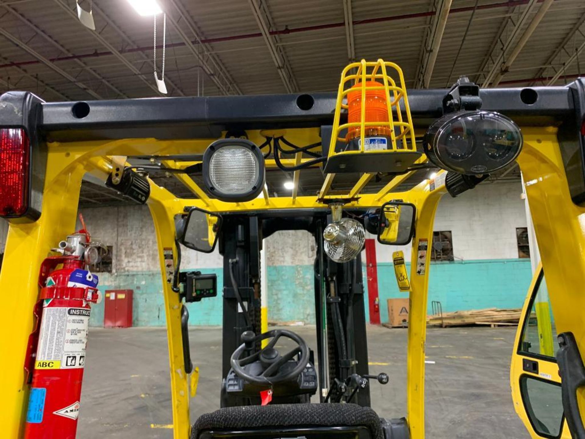 2018 Hyster 8,000 LB. Capacity Forklift, Model S80FT, LPG, 3-Stage Mast, Side-Shift, 48" Forks, Soli - Image 13 of 17