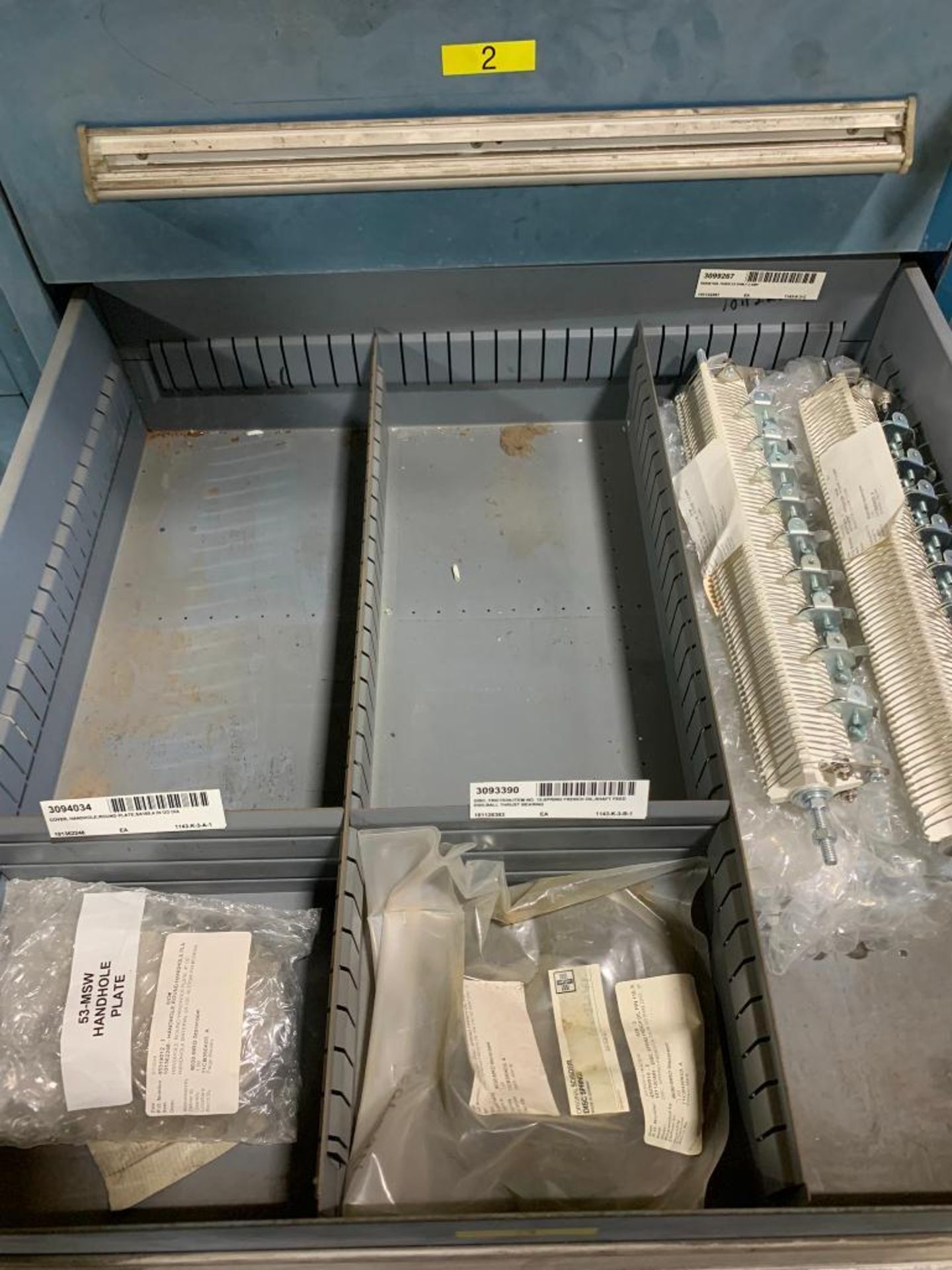 Stanley Vidmar 7-Drawer Cabinet w/ Pneumatic & Hydraulic Valves, Resistors, Handhole Plates, Manifol - Image 4 of 8