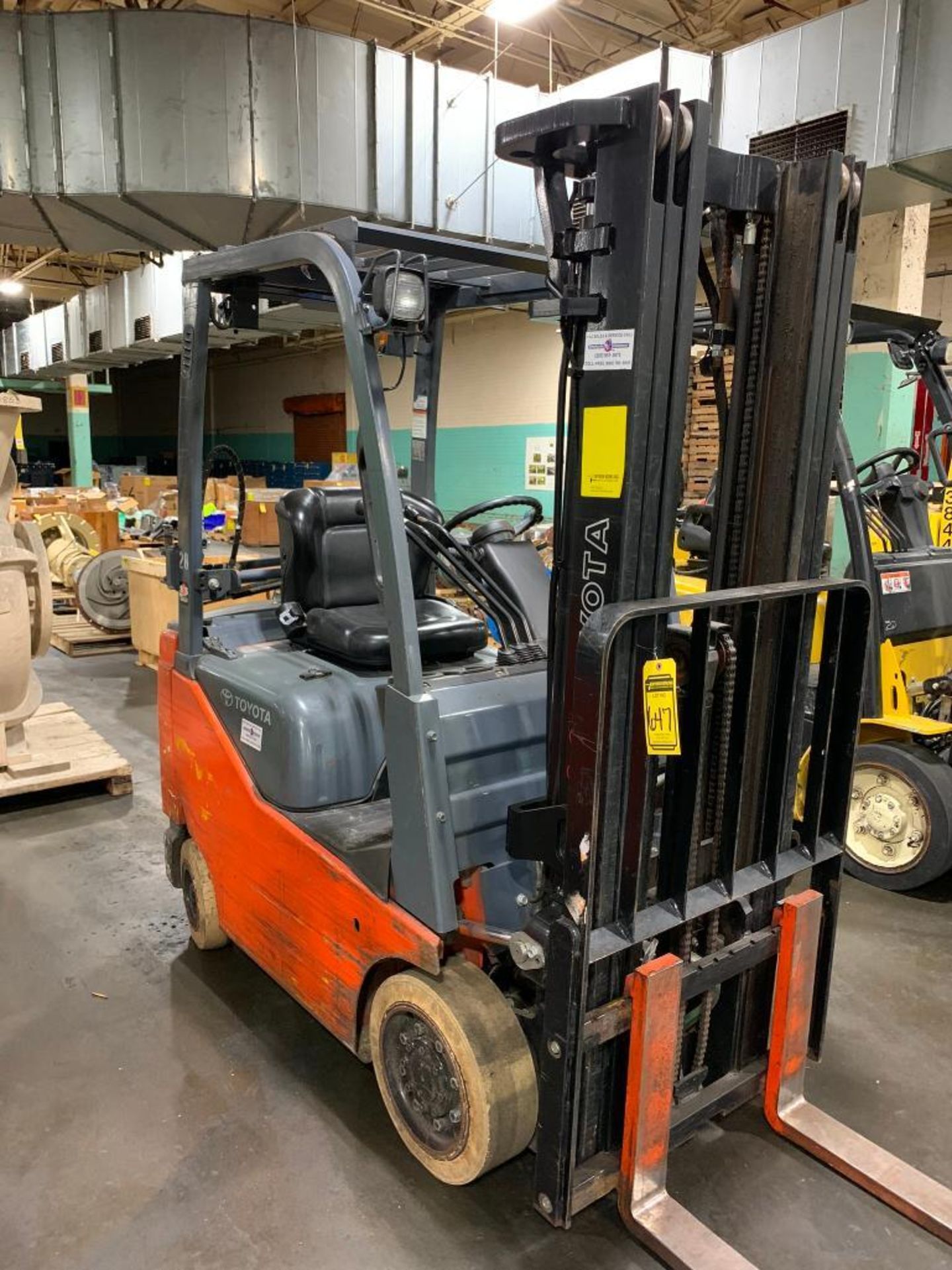 Toyota 3,000 LB. Capacity Forklift, Model 8FGCU15, LPG, 3-Stage Mast, 42" Forks, Side-Shift, Solid N