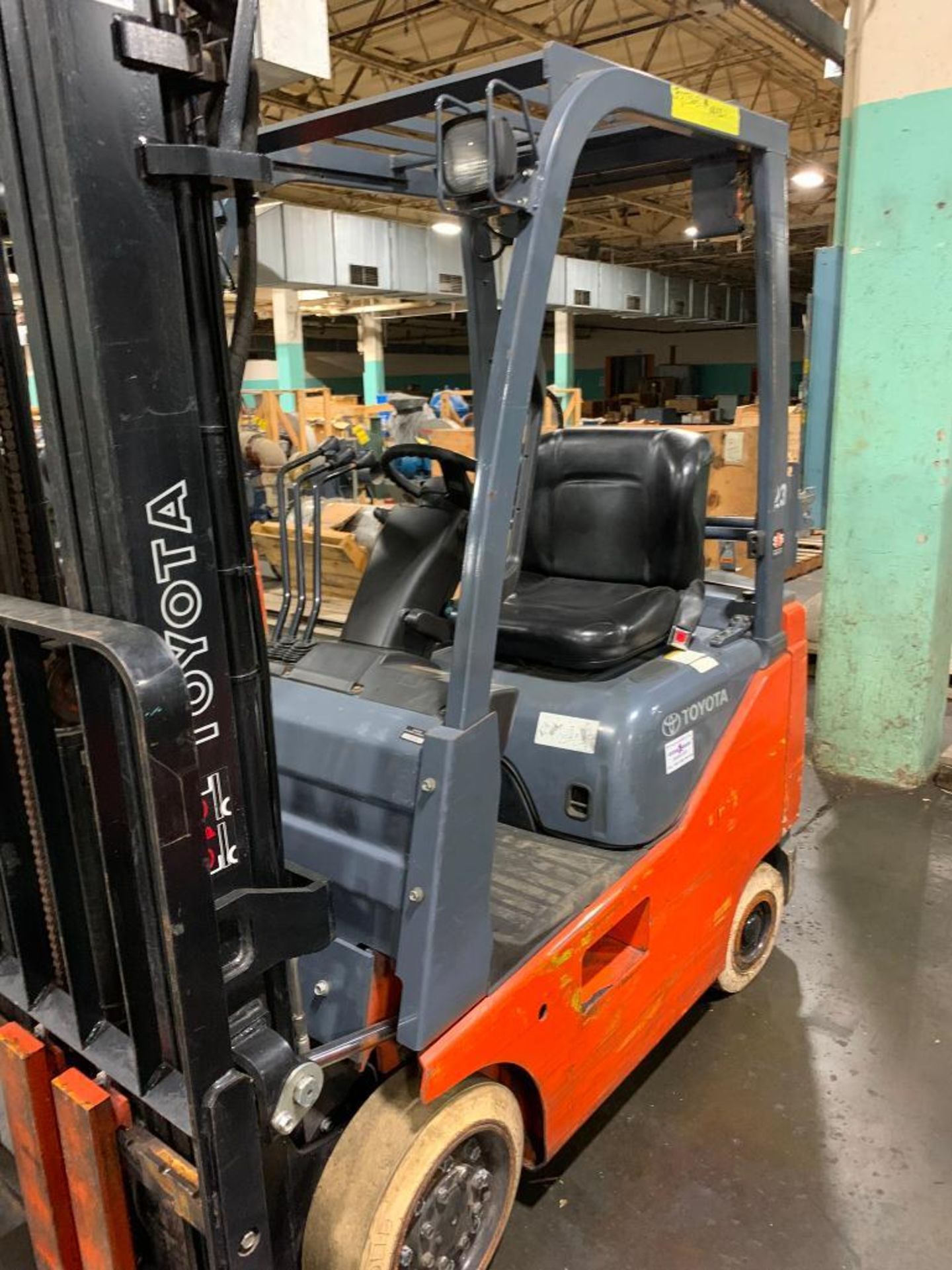 Toyota 3,000 LB. Capacity Forklift, Model 8FGCU15, LPG, 3-Stage Mast, 42" Forks, Side-Shift, Solid N