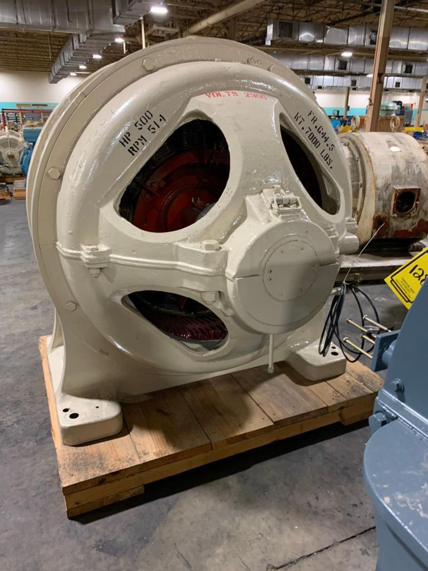 Westinghouse 500-HP Electric Motor, 514 RPM, 2300 V, 3 PH, FR: G44.5 - Image 5 of 8