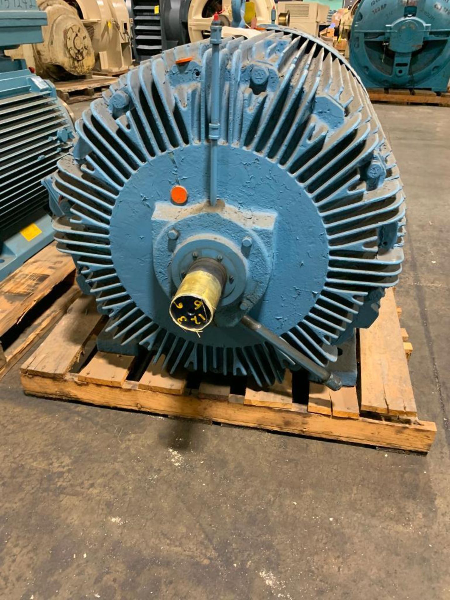 Westinghouse 350-HP Electric Motor, 1200 RPM, 2300 V, 3 PH, FR: 686S - Image 3 of 5