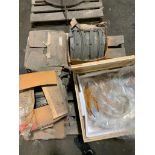 Pallet w/ Oil Deflector, Machine Parts