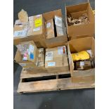 Pallet w/ Expansion Joint, Roll Stand, Flashlights, Batteries