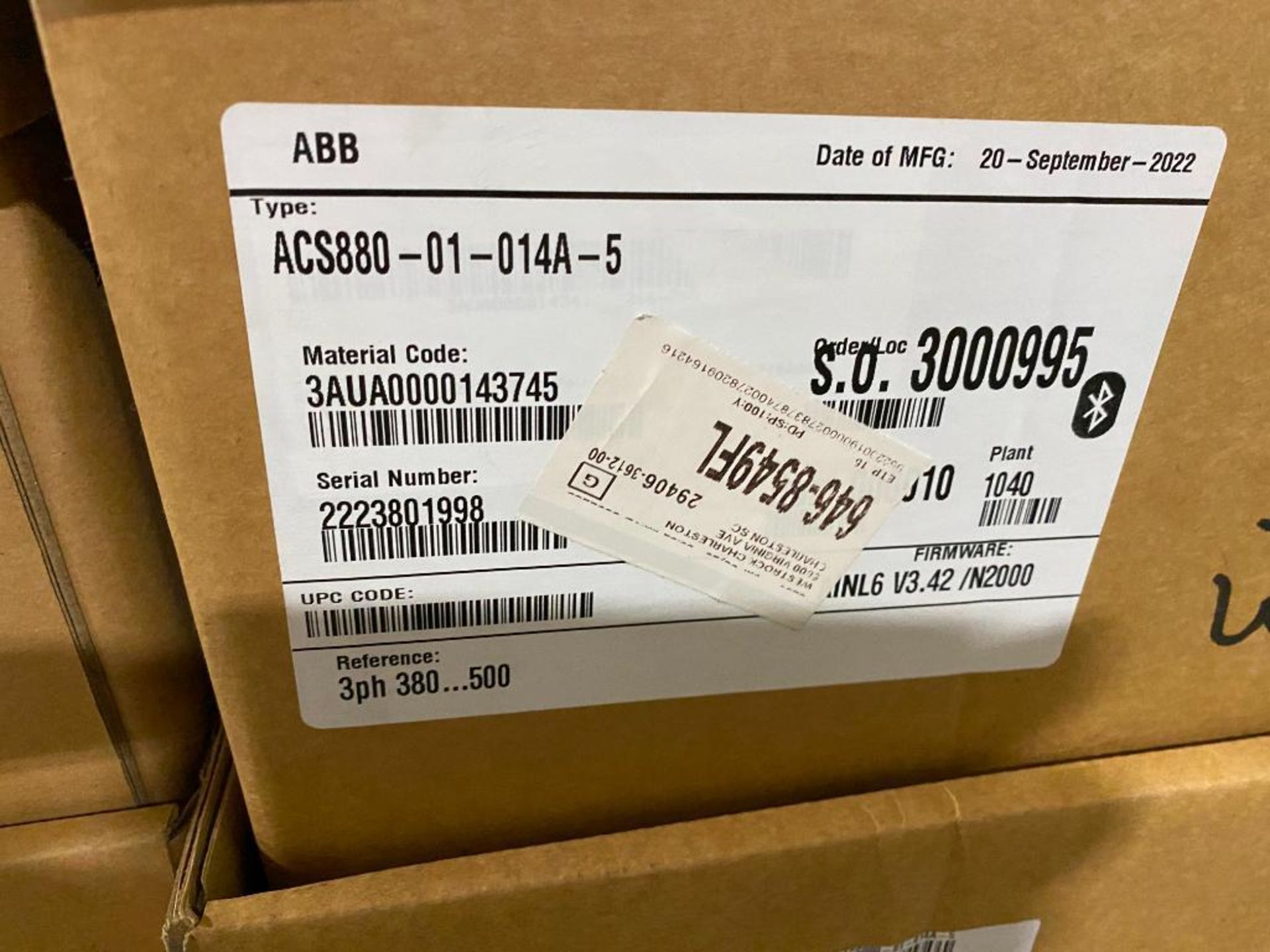 Pallet w/ (5) ABB Variable Frequency Drives; (1) Model ACS550-U1-045A-4, New 2019, (1) Model ACS800- - Image 7 of 11