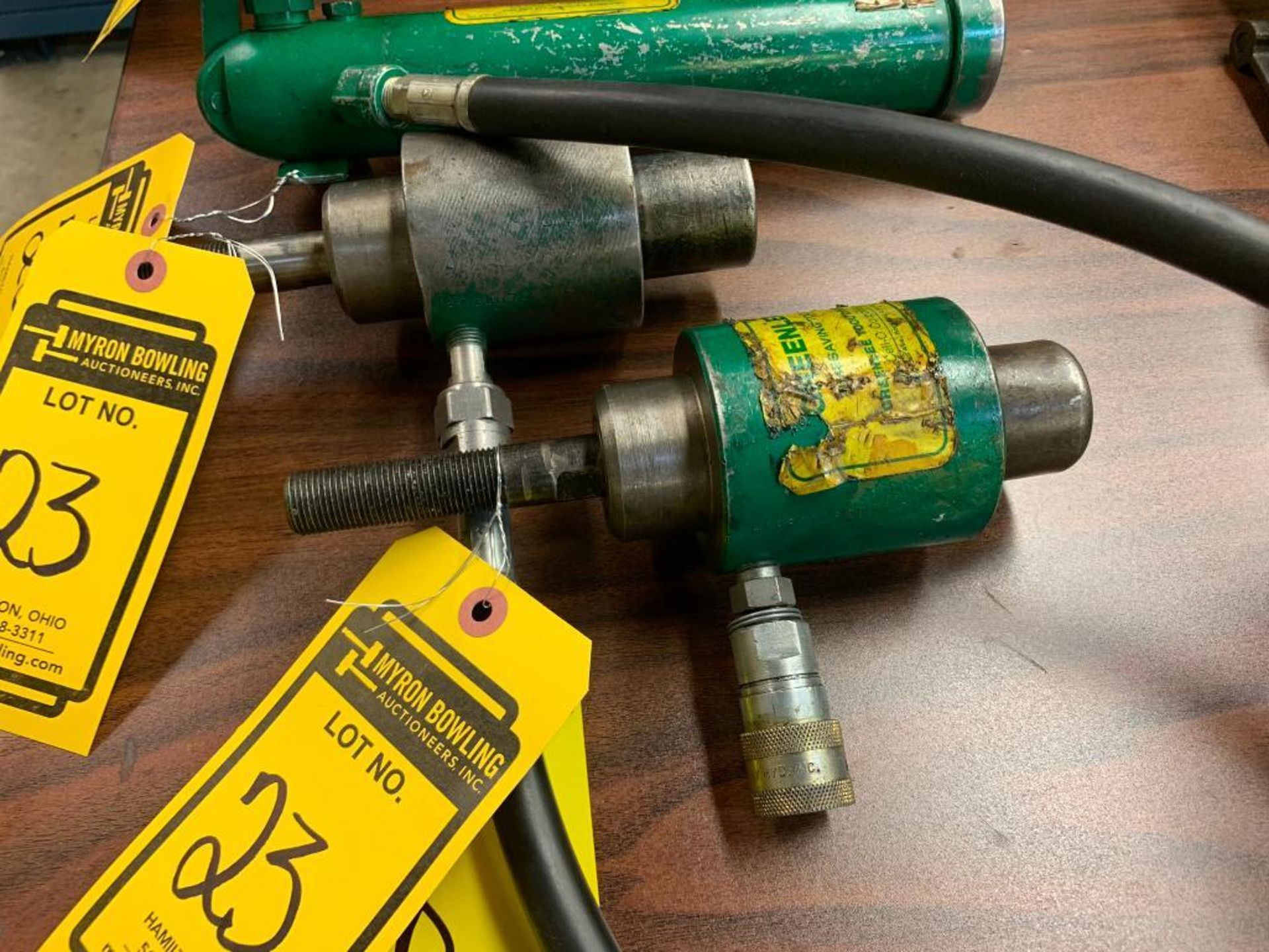 Greenlee Hydraulic Hand Pump, Model 767, & Jacks, Model 746 - Image 3 of 3