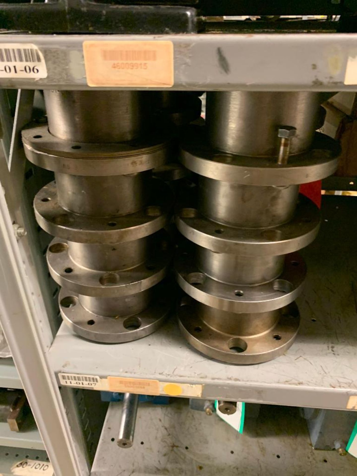 (8x) Bays of Clip Style Shelving w/ Content of Assorted Sleeves, Eaton/ Vickers Valves, Bearing Hous - Image 12 of 45