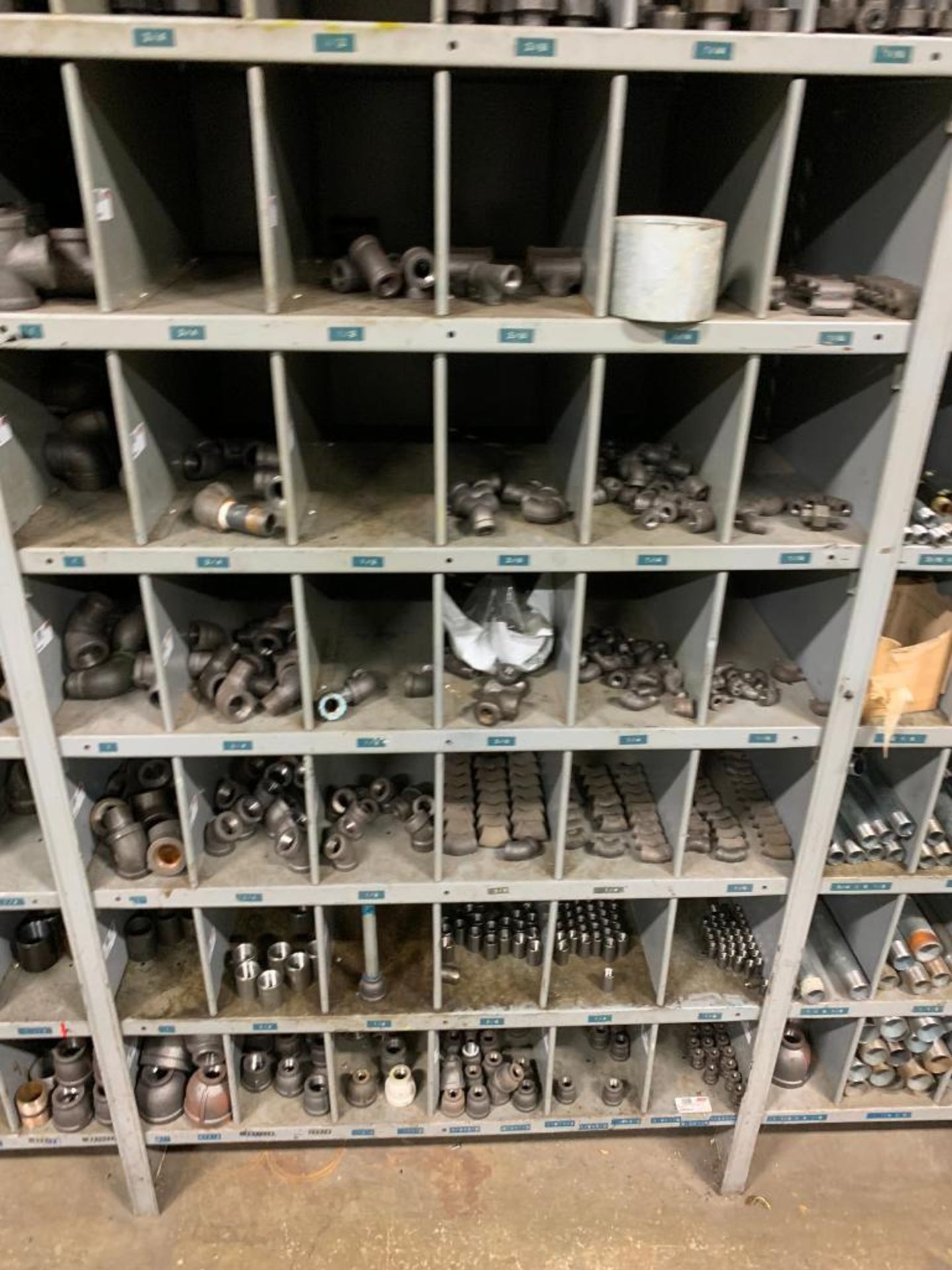(10x) Bays of Assorted Shelving w/ Pipe Fittings, Pipe Nipples, Elbows, Connectors, Tees, Hardware - Image 8 of 21