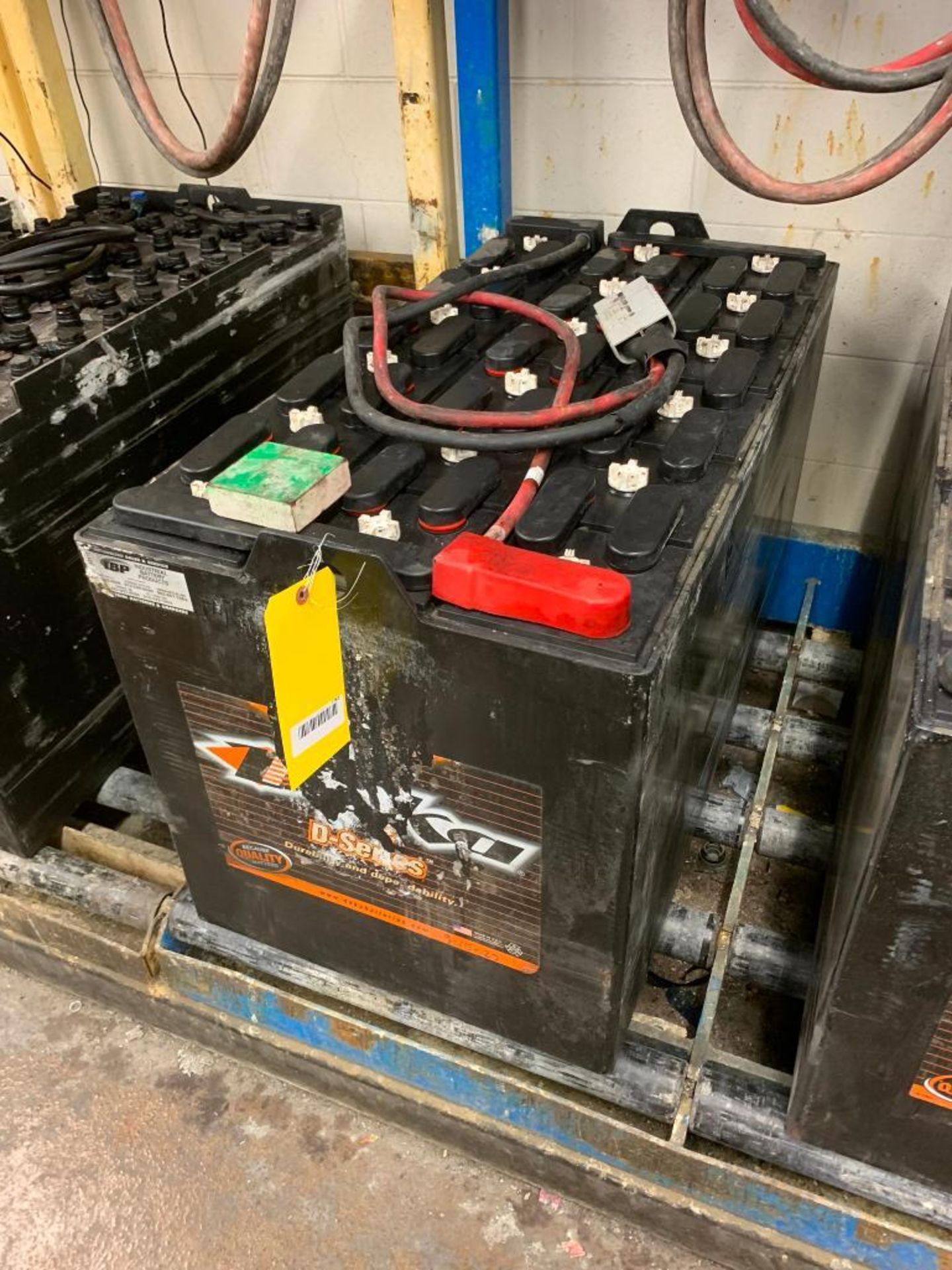 36V Battery, Approx. 2,000 LB.