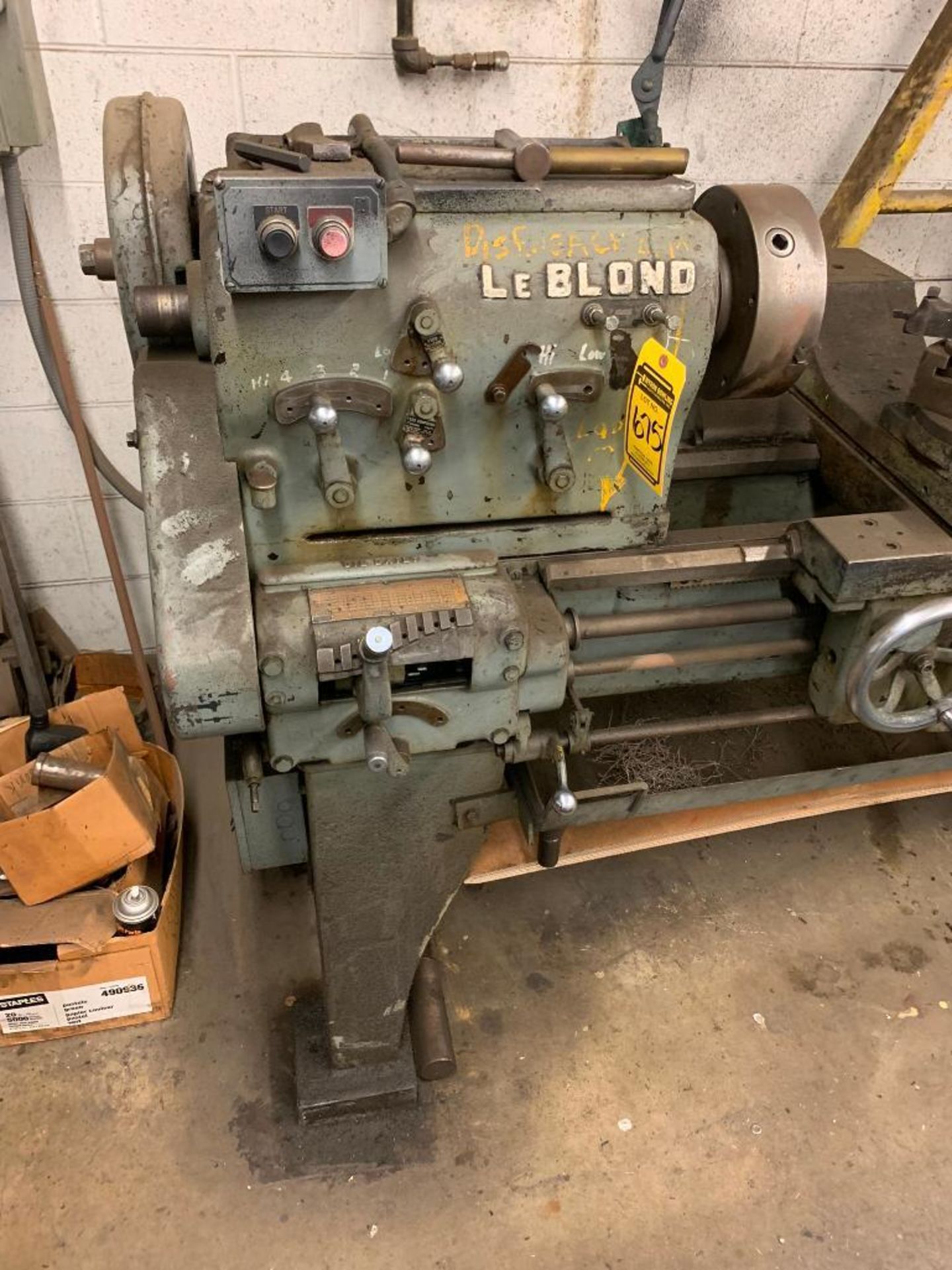 LeBlond Engine Lathe, 10" 3-Jaw Chuck, Cross-Slide, Tailstock w/ Drill Chuck, Steady Rest, & Pallet - Image 3 of 10