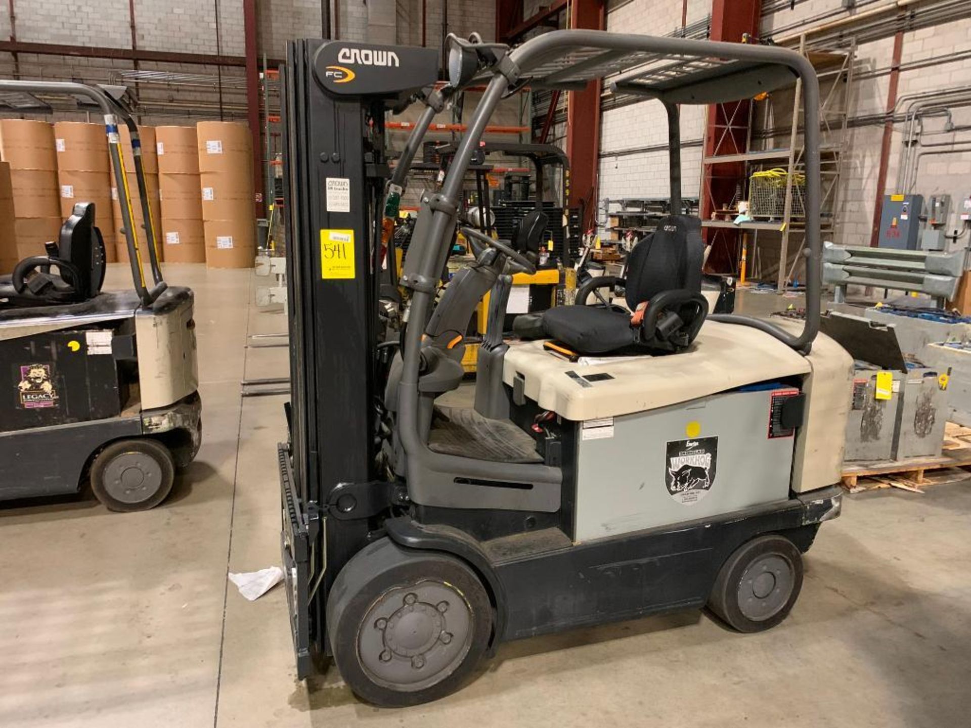 Crown 6,000 LB. Capacity Electric Forklift, Model FC4540-60, 36V, 3-Stage Mast, 180" Max. Load Heigh