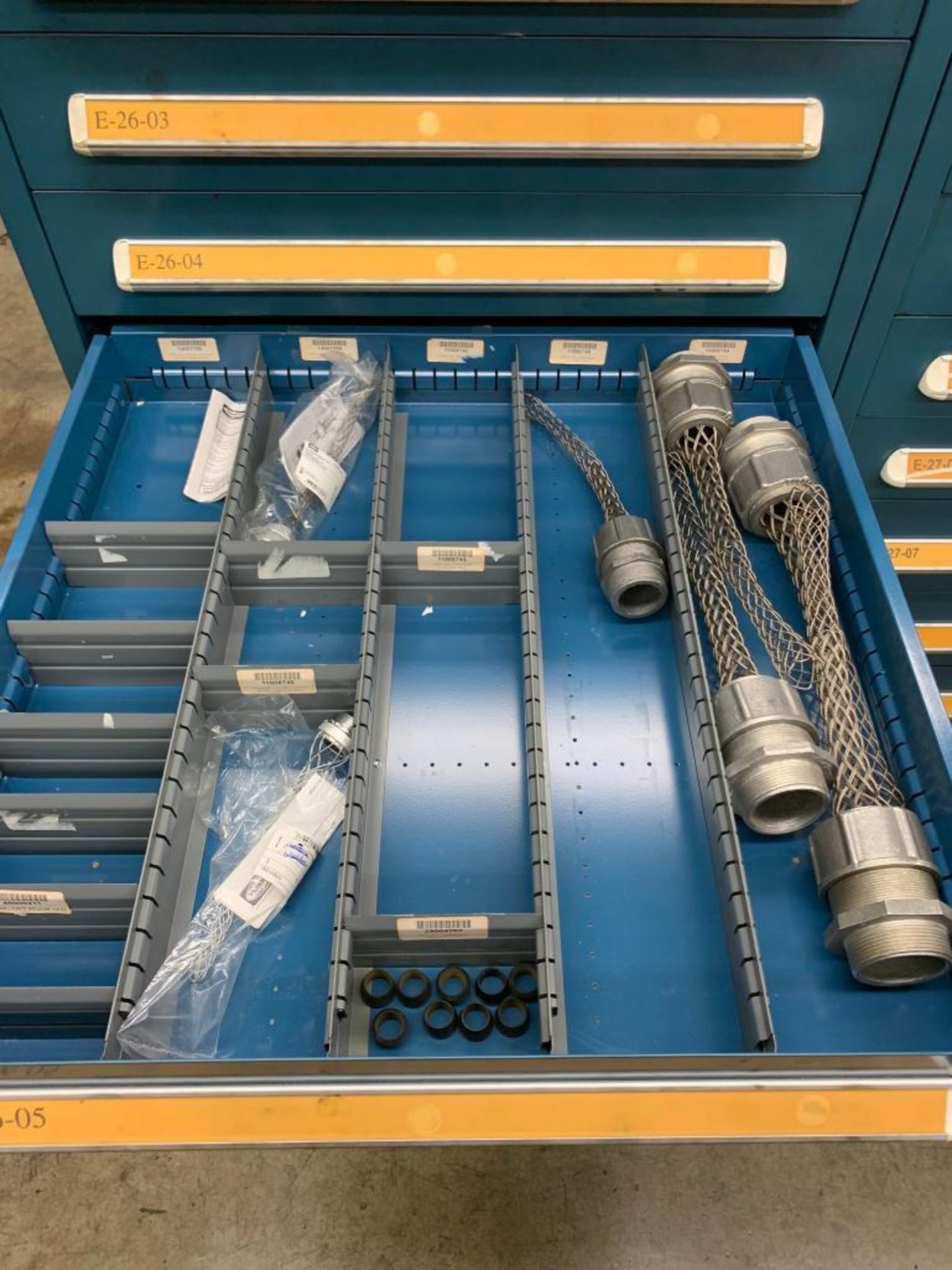 Vidmar 10-Drawer Cabinet w/ Clamps, Chain Links, Snap-In Blanks, Conduit Connectors, Couplings - Image 8 of 14