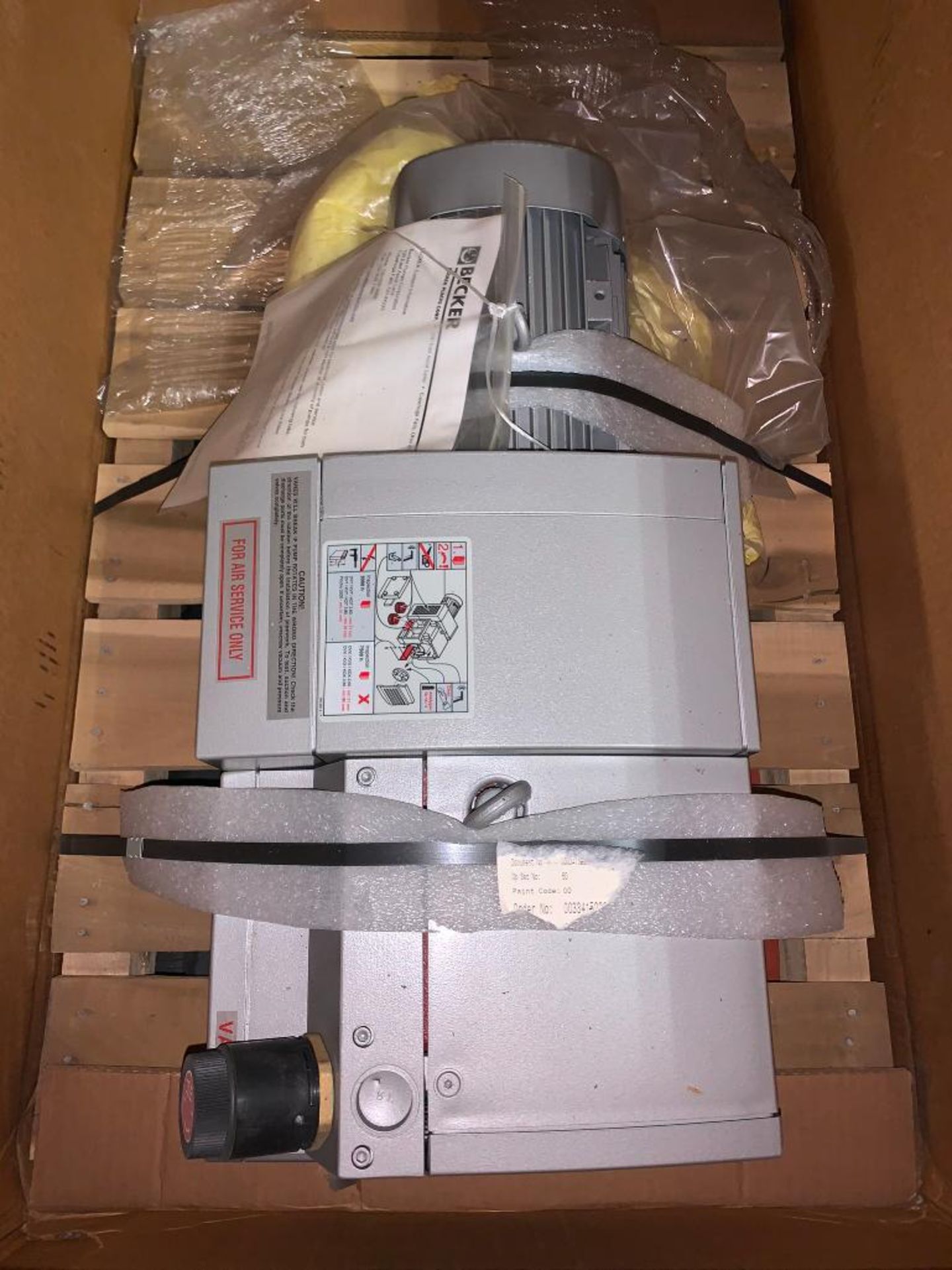 Items in Caged Area; Unitek Cutting Machine, Model 325-9H, 440 V, S/N 21787, Assorted Electric Motor - Image 33 of 47
