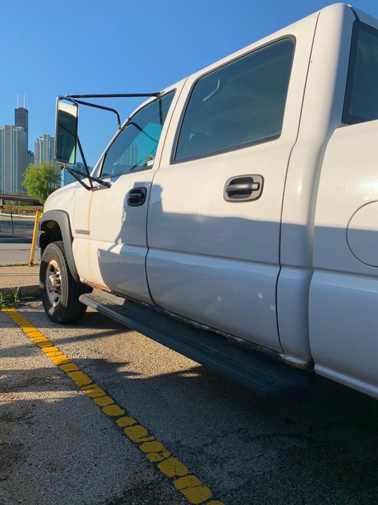 2006 Chevrolet 2500 HD Pick-Up Truck, 6.0 Vortec Engine, Crew Cab, Automatic Transmission, 4 Wheel D - Image 5 of 10