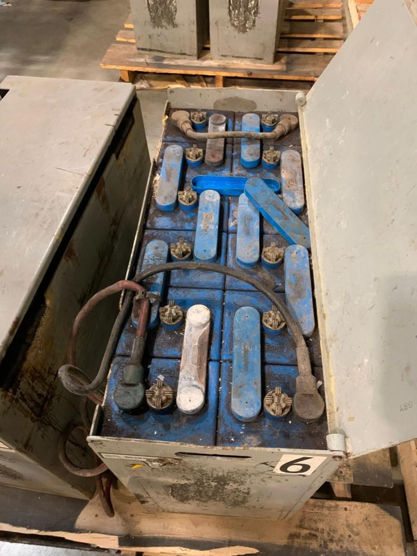 (2x) Industrial 24V Batteries, Approx. 1,000 LB./EA. - Image 2 of 4