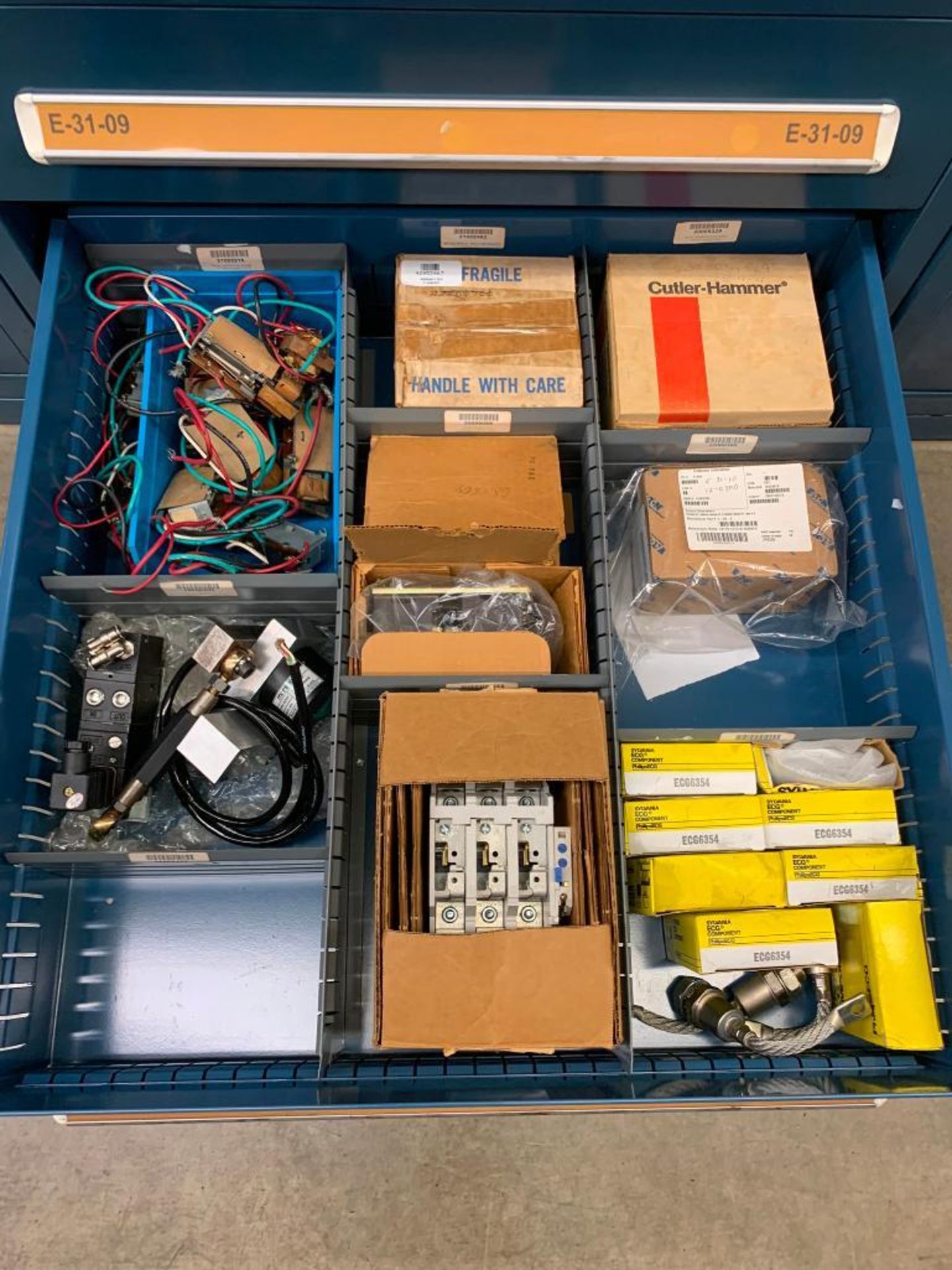 Vidmar 10-Drawer Cabinet w/ Assorted Relays, Connectors, Contactors, Diodes - Image 26 of 31