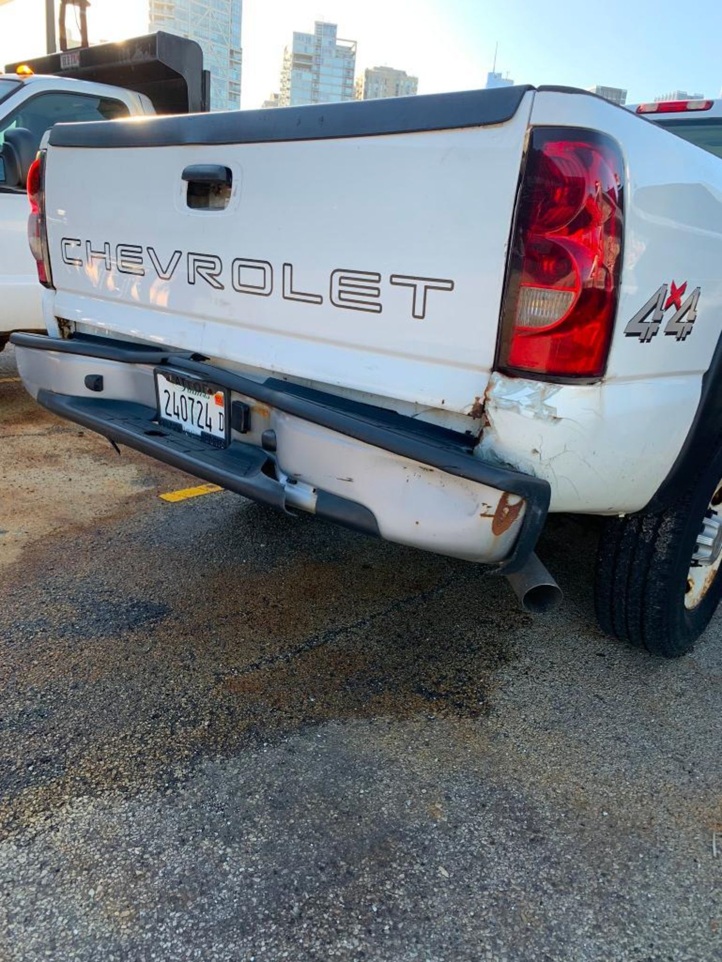 2006 Chevrolet 2500 HD Pick-Up Truck, 6.0 Vortec Engine, Crew Cab, Automatic Transmission, 4 Wheel D - Image 6 of 10