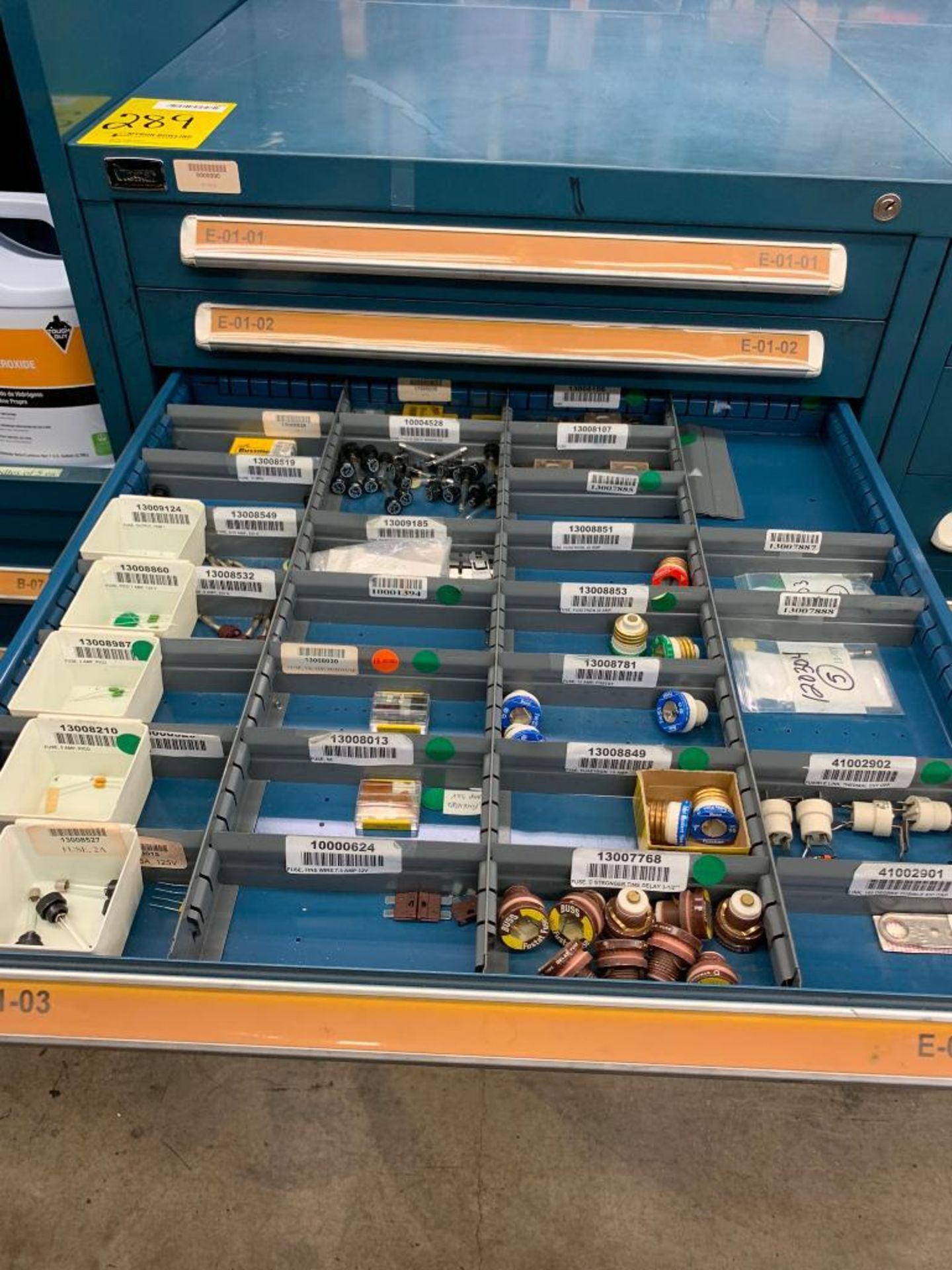 Vidmar 13-Drawer Cabinet w/ Assorted Fuses - Image 4 of 14