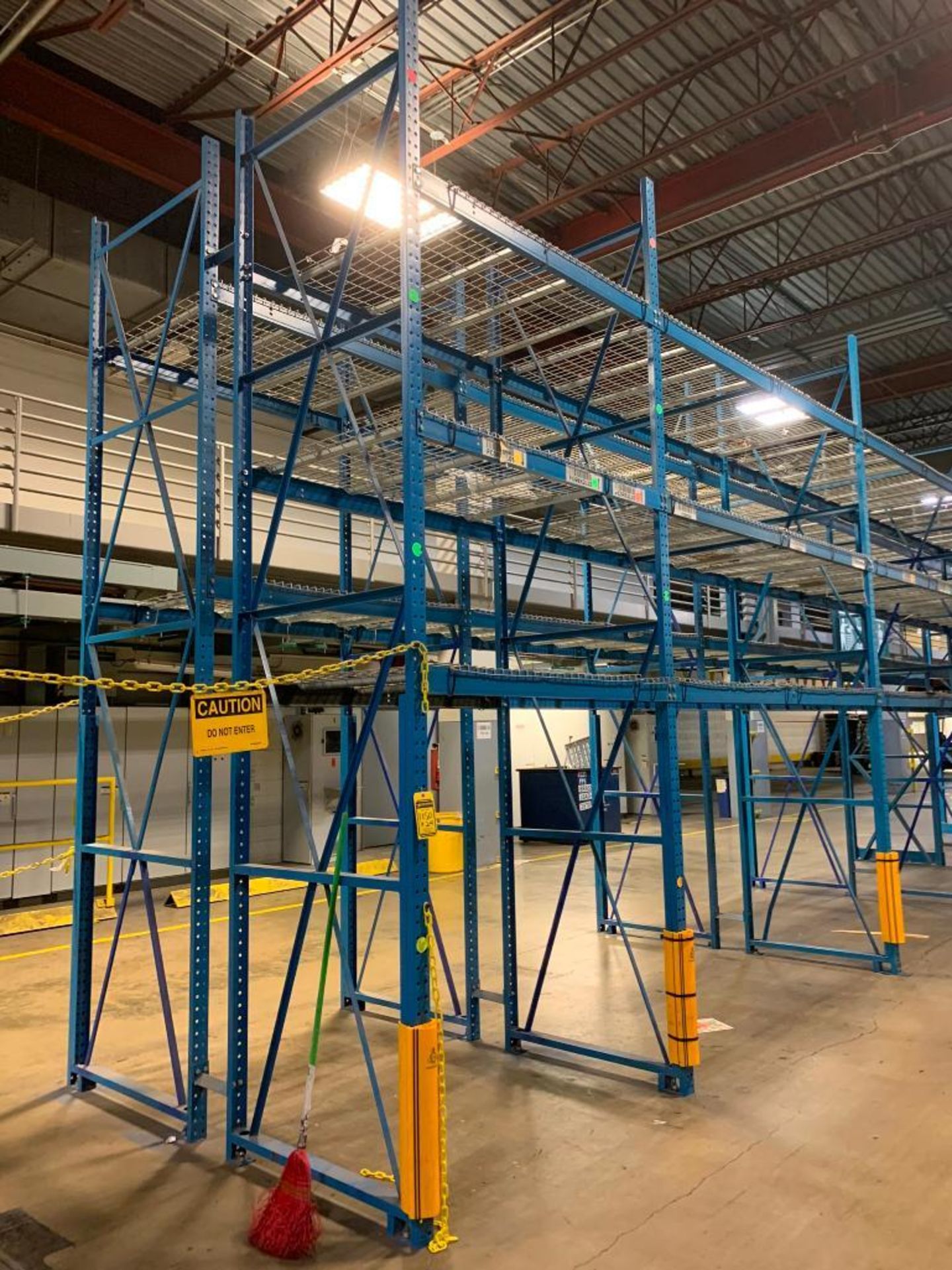 (24x) Bays of Bolt-Together Pallet Rack; (26) 15' X 44" Uprights, (10) 66" X 4", (110) 9' X 4", (10) - Image 2 of 15