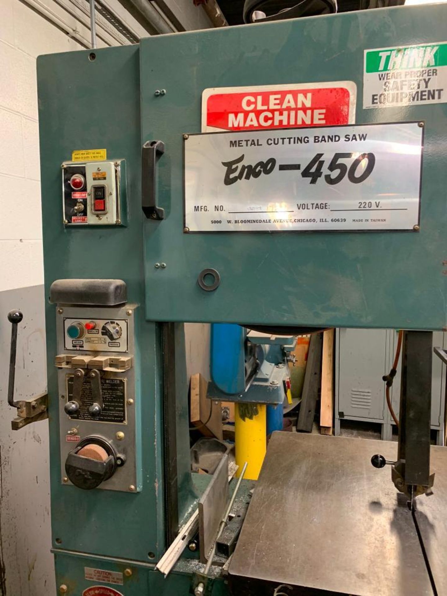 Enco Vertical Band Saw, Model 450, Band Welder, 20" X 22-1/4" Table, S/N 8345663 - Image 4 of 5