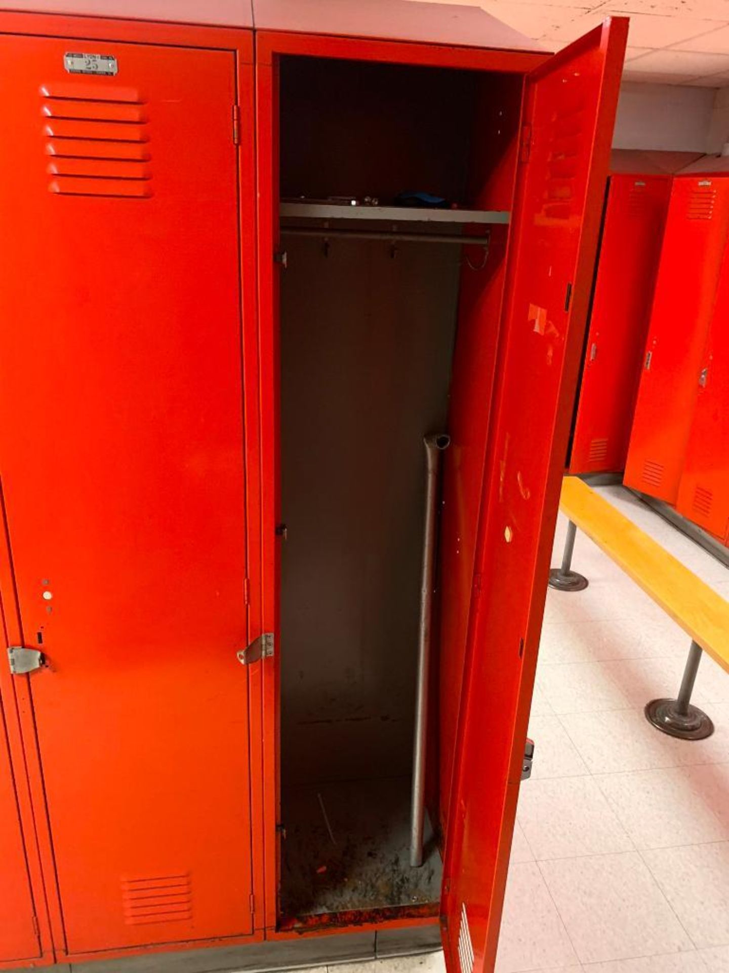 (39) Lyons Employee Lockers, 6' Door - Image 7 of 7