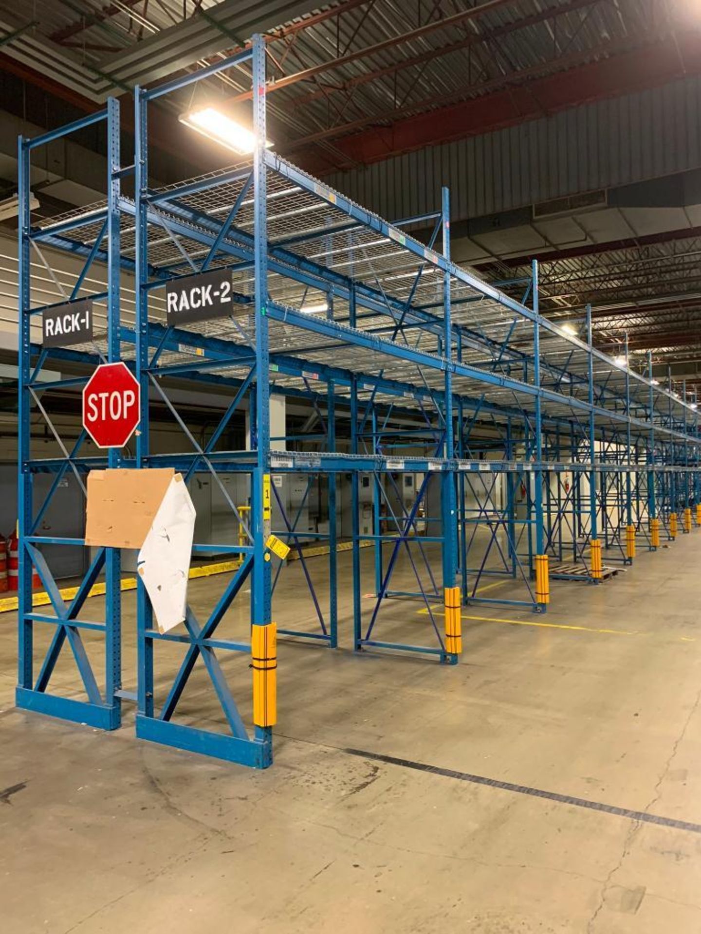 (20x) Bays of Bolt-Together Pallet Rack; (24) 15' X 44" Uprights, (120) 9' X 4" Crossbeams, (120) Wi