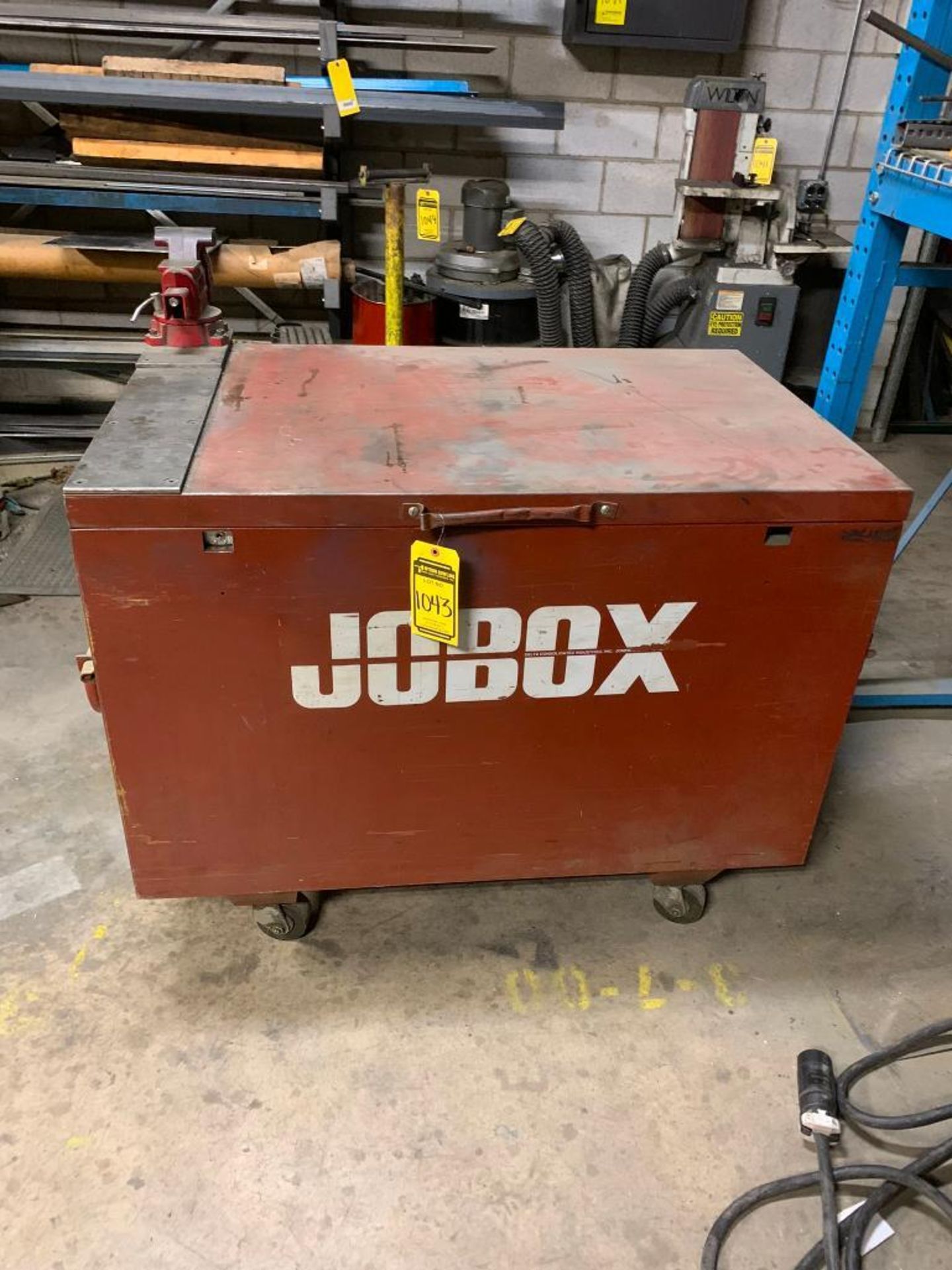 Jobox Gang Box w/ Content & Wilton 4-1/2" Bench Vice