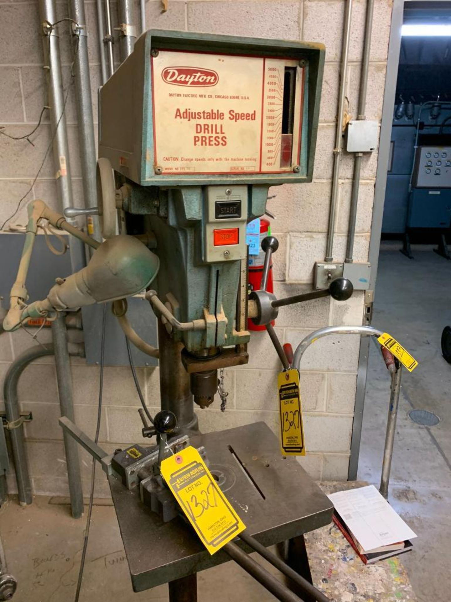 Dayton Vertical Drill Press, Model 3Z5-70, S/N GB, 14-1/4" X 11-1/4" Table, w/ Small Vise - Image 3 of 4