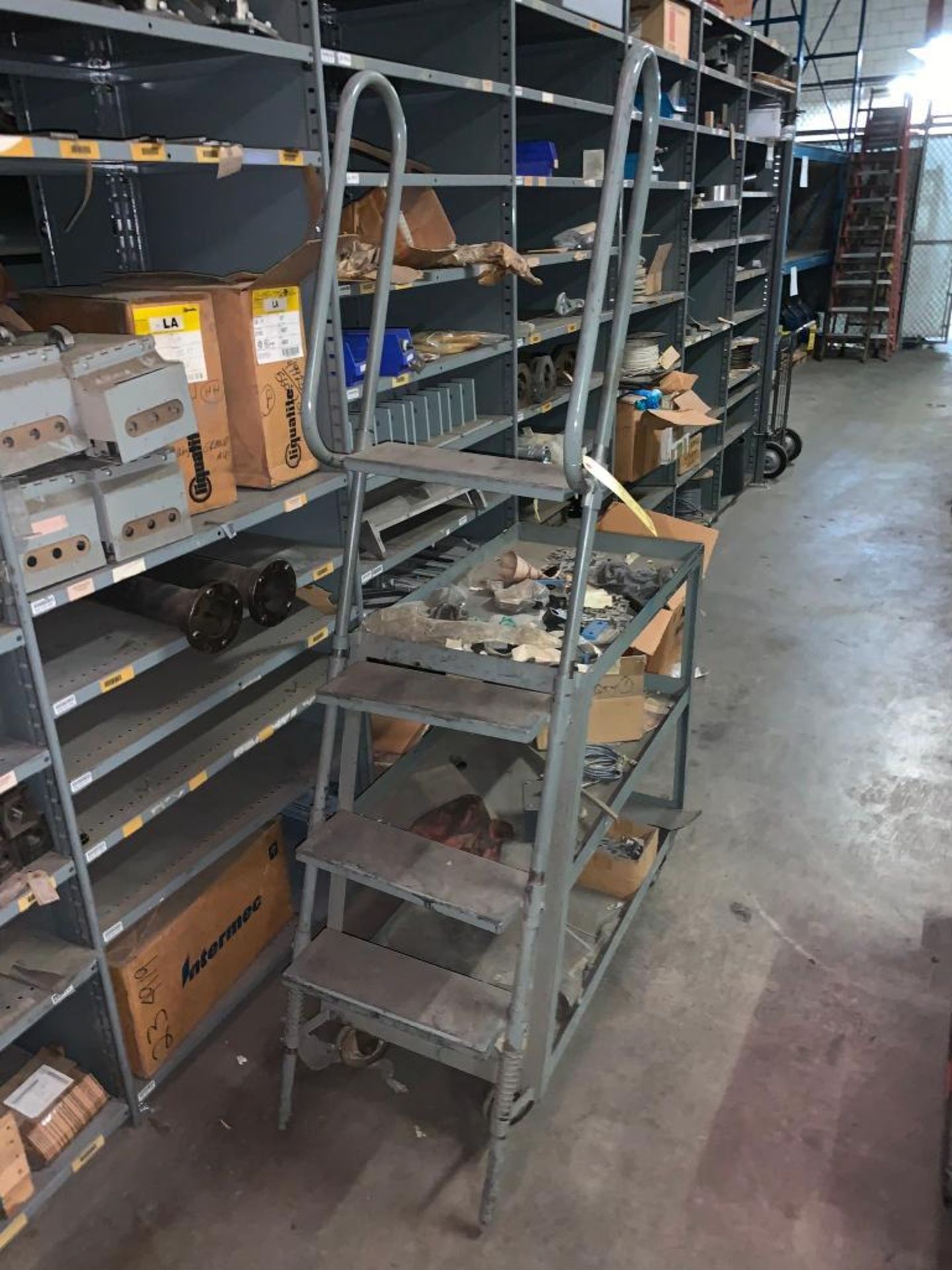 Wire Cart & Stockroom Stair/Cart - Image 2 of 3