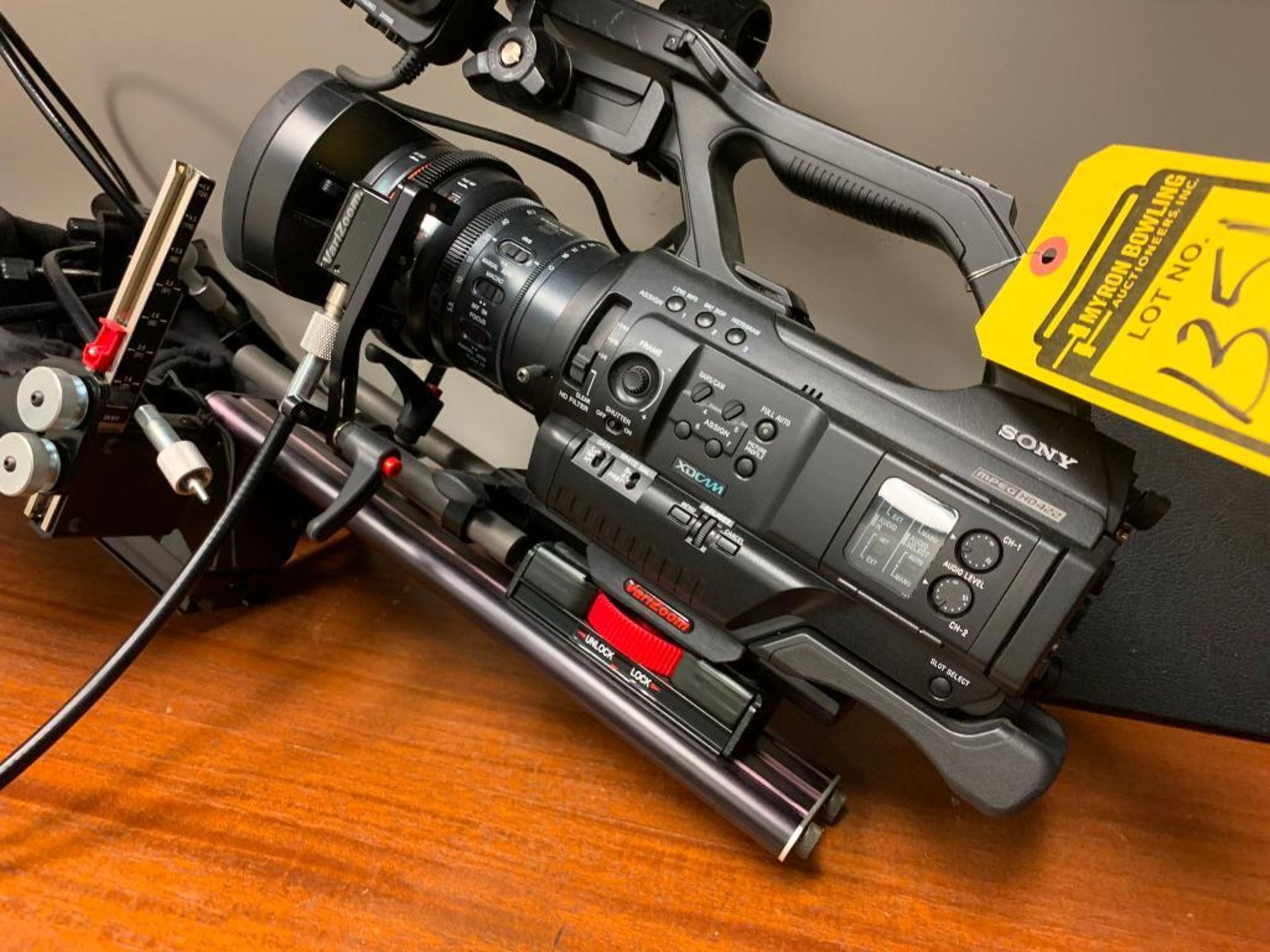 Sony XD Cam Video Recorder, Full HD 3CMOS, w/ Prompter Screen - Image 2 of 4