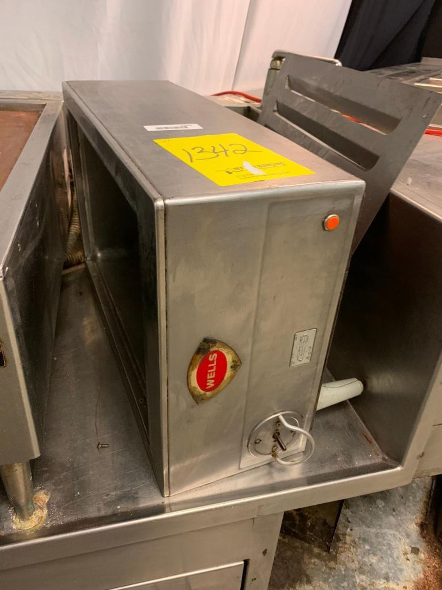 Wells Commercial Kitchen Equipment; Dual Deep Fryer, Twin Lift Top Grill Unit, 47" X 24" Flat Top Co - Image 2 of 6