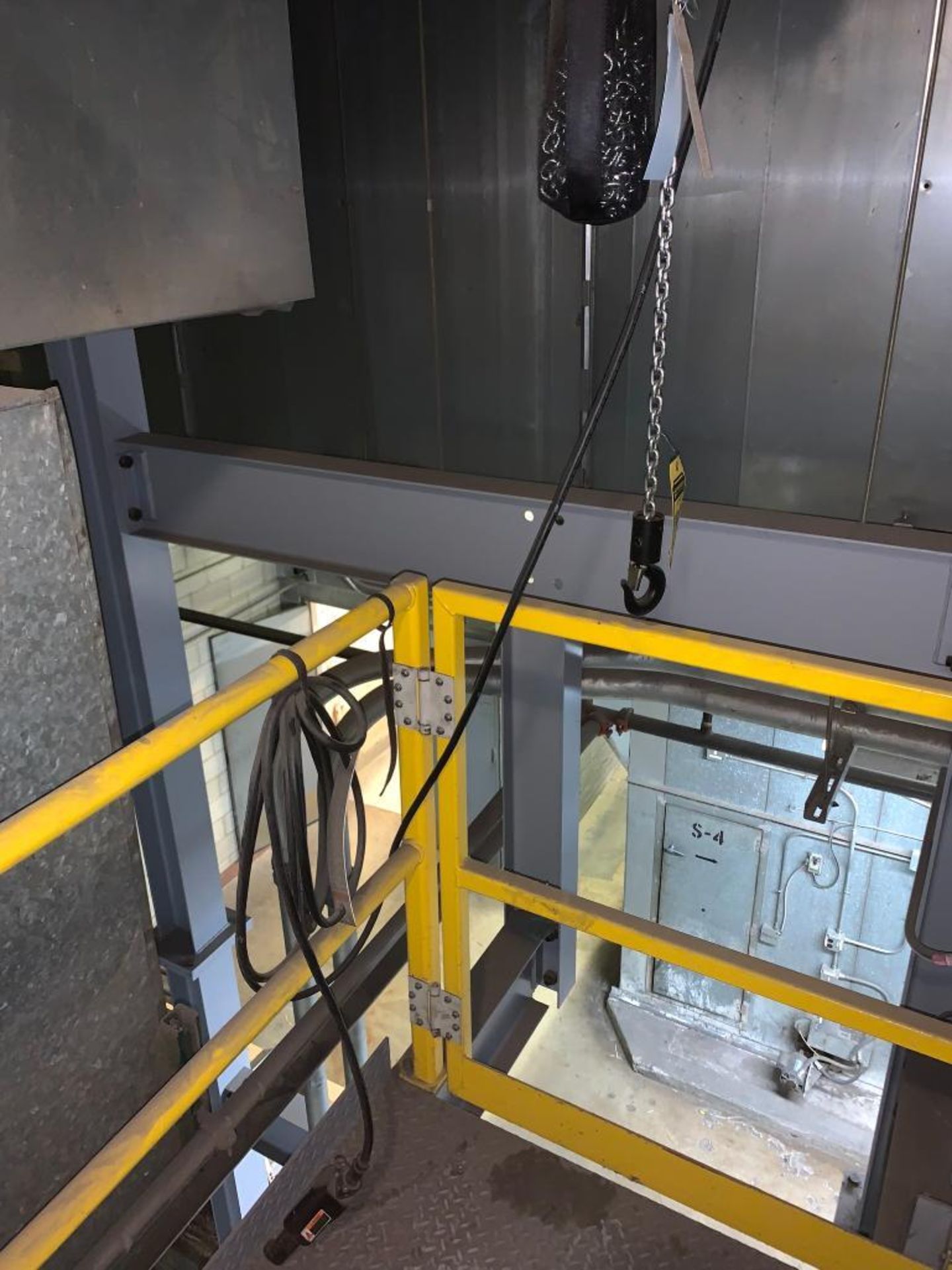 (3) 1/2-Ton Chain Hoists; (2) Manual (1) Electric - Image 5 of 5
