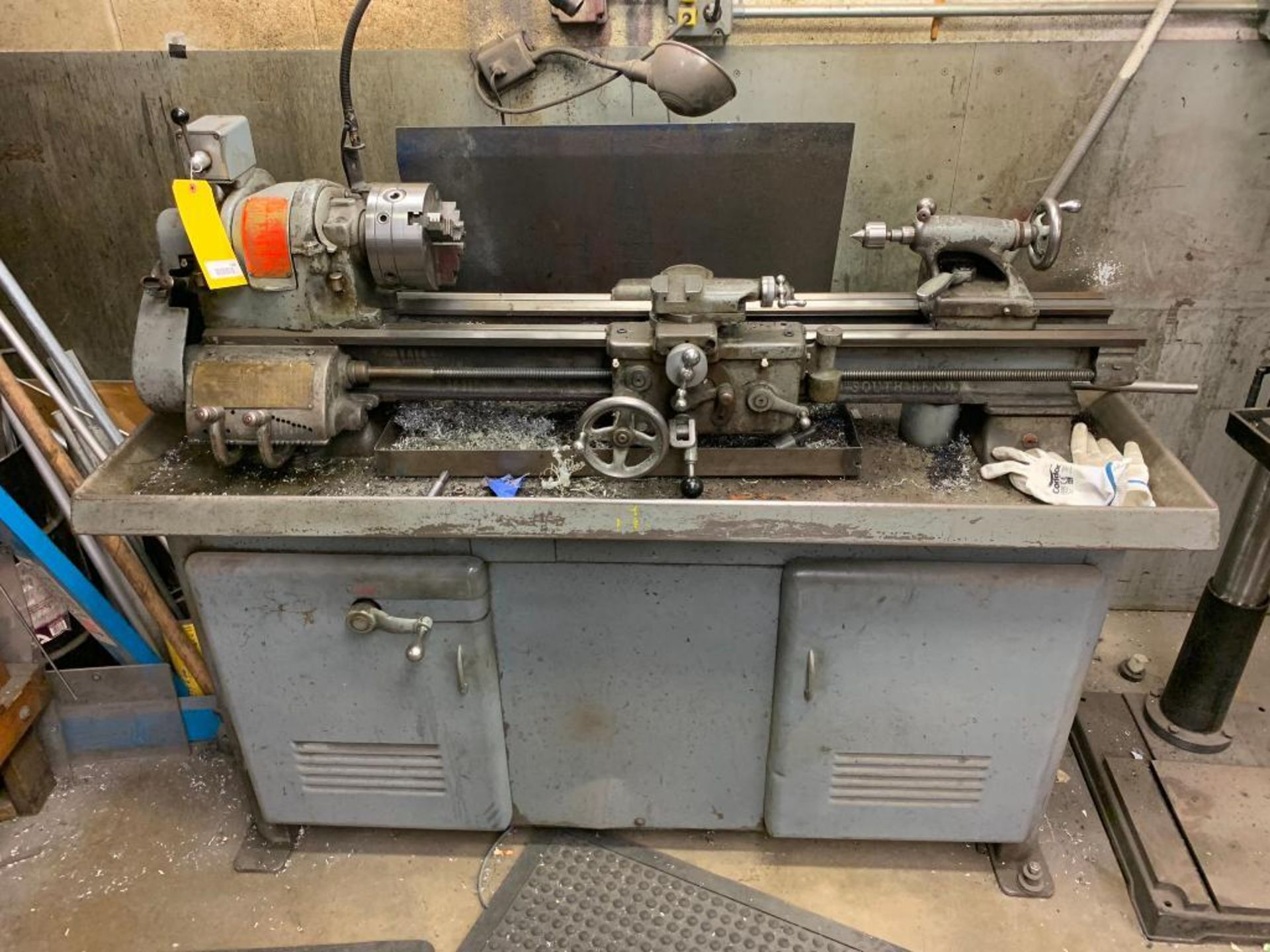 South Bend Precision Lathe, 4-1/2' Bed, 6" 3-Jaw Chuck, Cross-Slide Tailstock w/ Center, S/N CL-187R