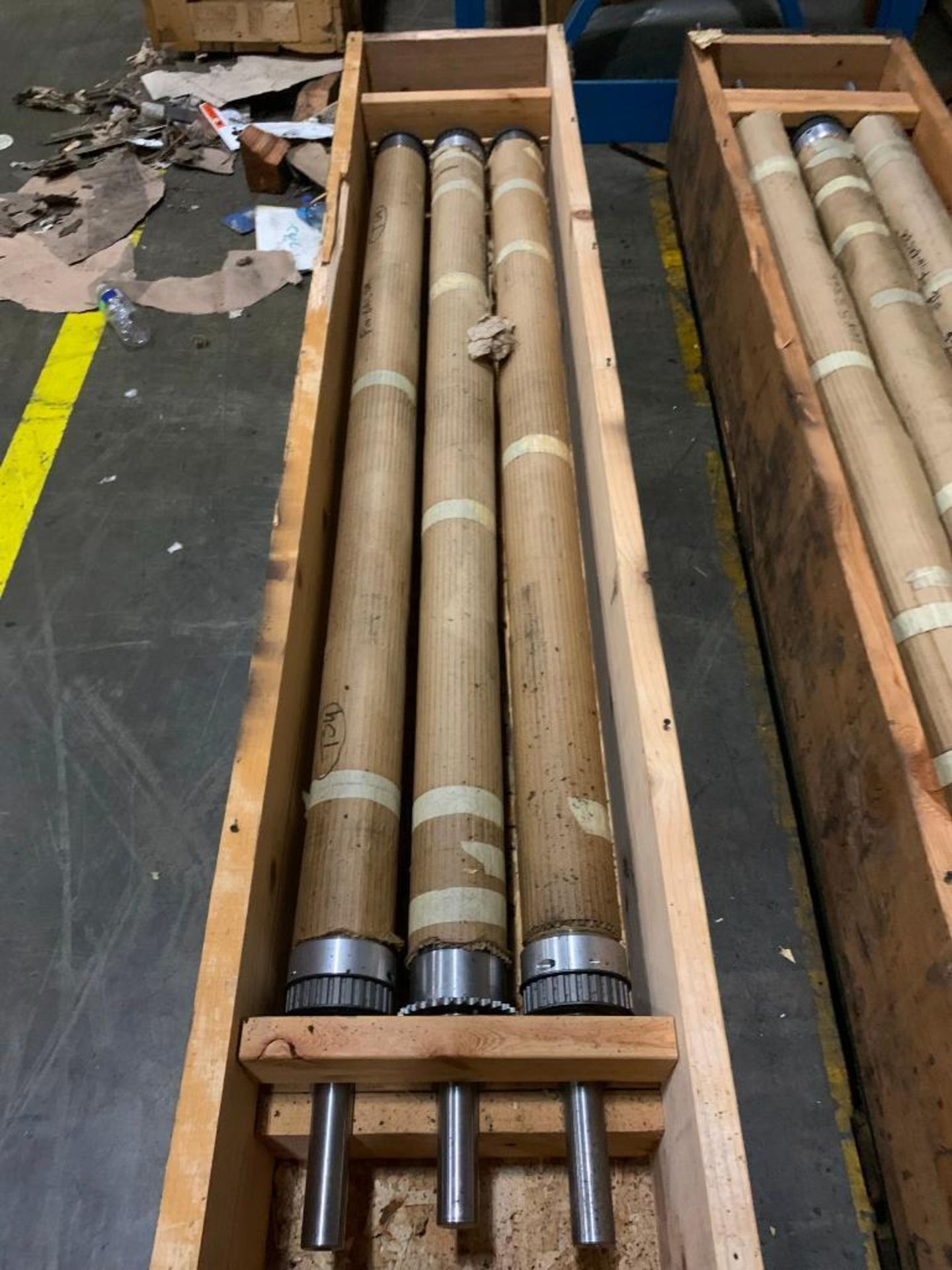 (3) Crates of 6' Drive Cylinders - REF# WX83366 & WX83365 - Image 2 of 4