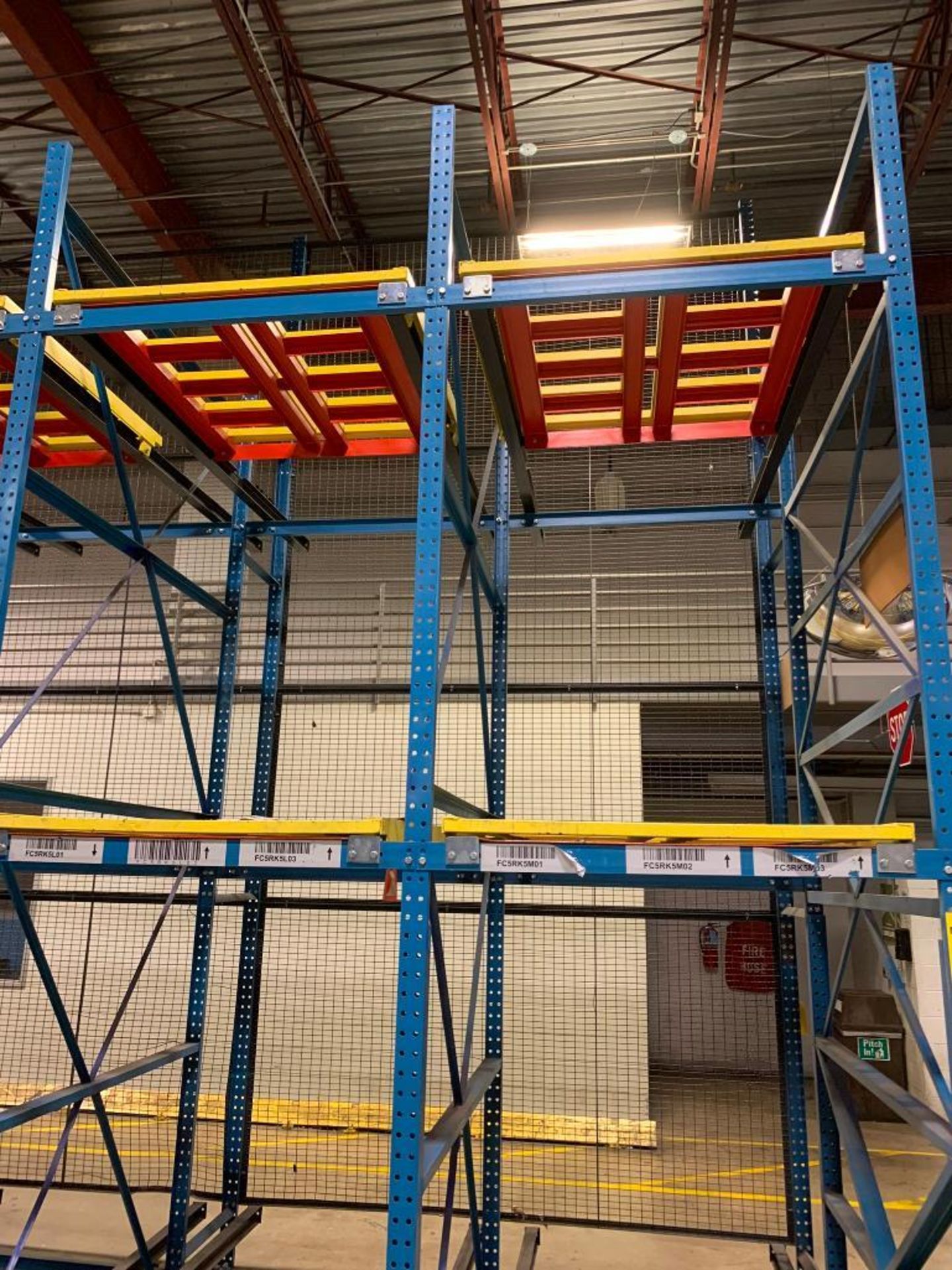 (12x) Bays of Bolt-Together Push-Back Pallet Rack; 15' T X 104" D, Each Bay Has (6) Pallet Positions - Bild 7 aus 12