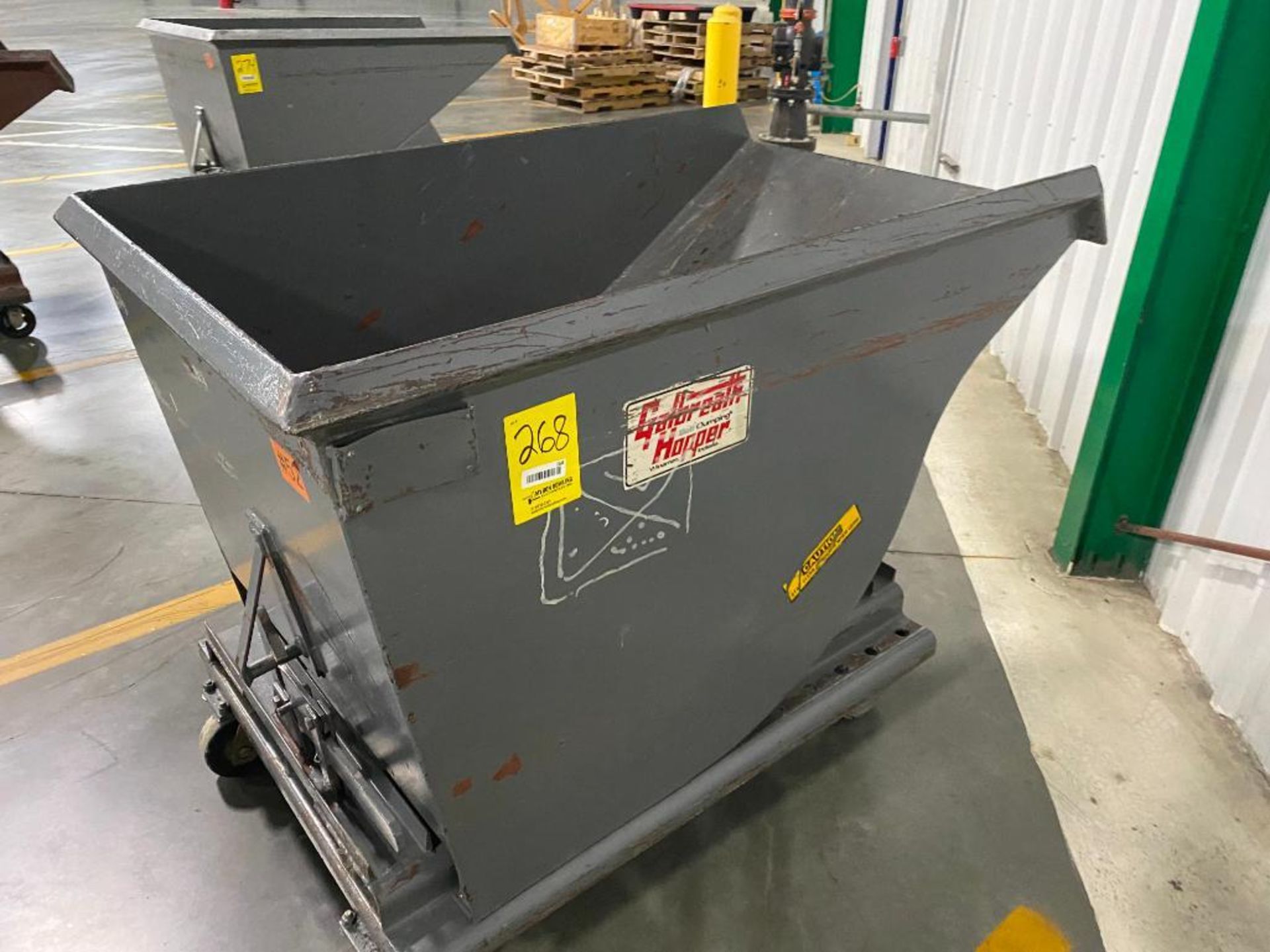 Galbreath 1/2 YD. Self-Dumping Hopper