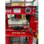 2022 Grizzly 50-Ton Air/Hydraulic H-Frame Shop Press, Model T27978, S/N 2201007