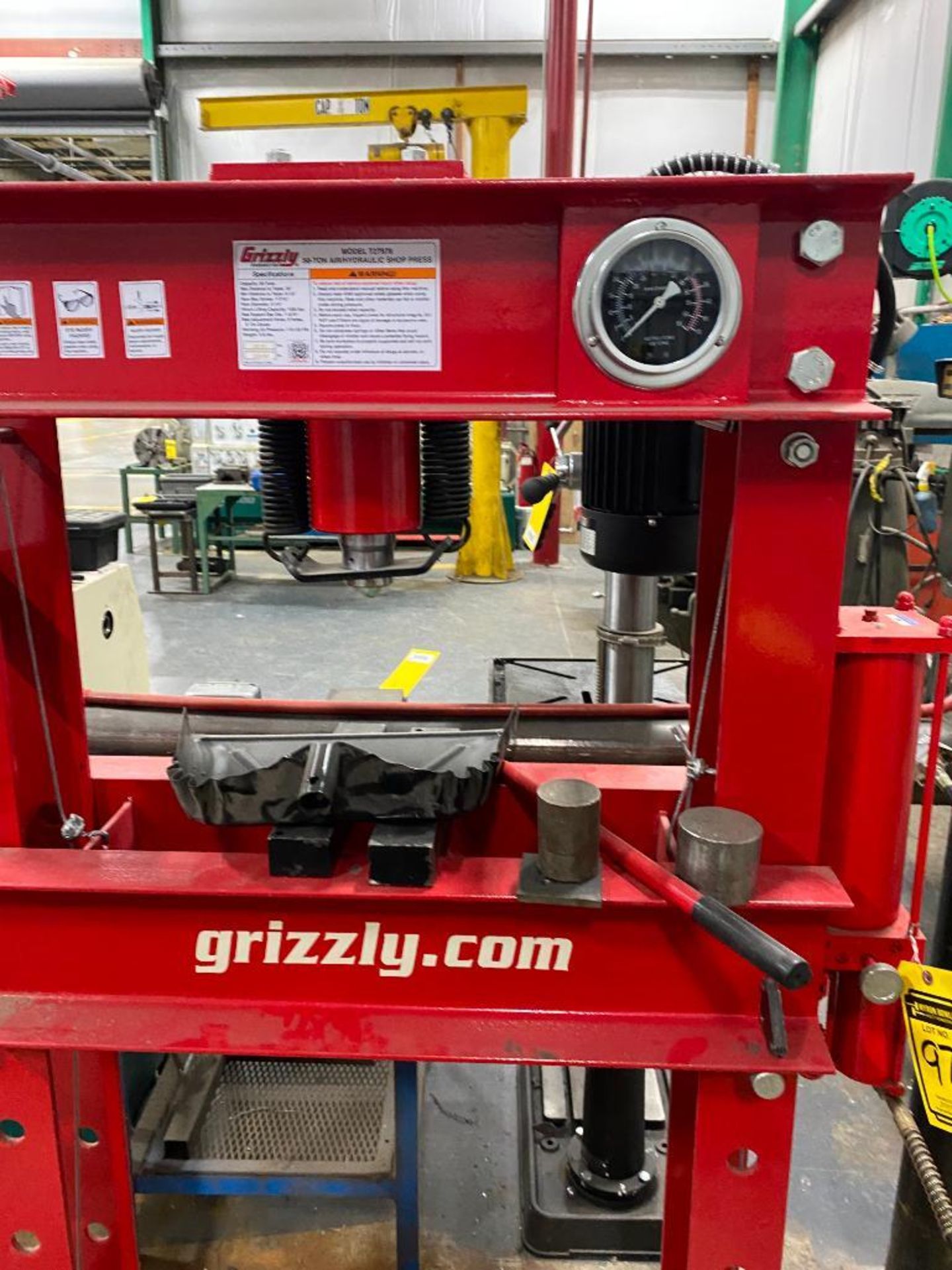 2022 Grizzly 50-Ton Air/Hydraulic H-Frame Shop Press, Model T27978, S/N 2201007