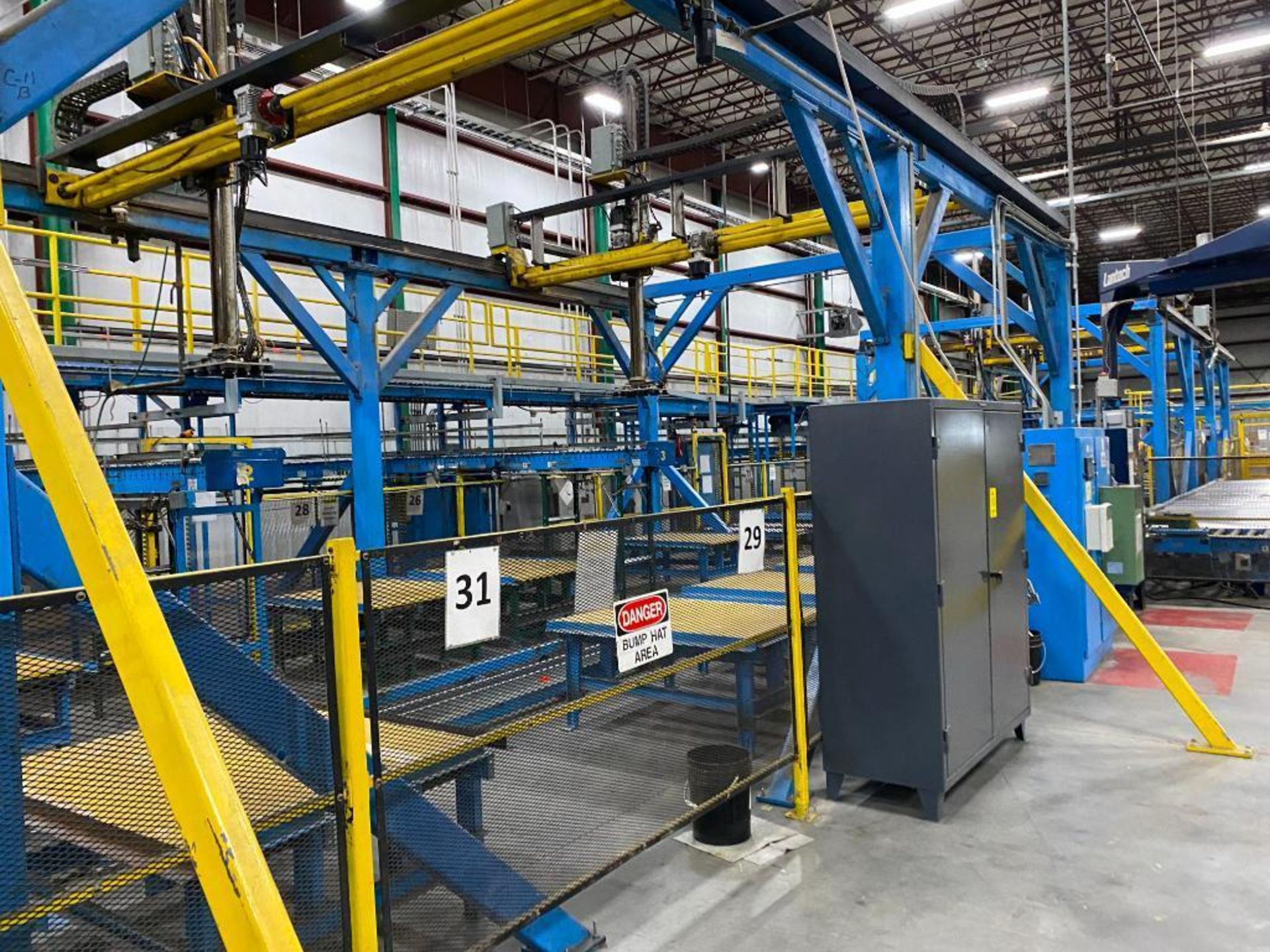 Accu-Lift Gantry Palletizer / Packager w/ Lantech Stretch Wrapper, (30) Conveyor Work Platforms, 49" - Image 3 of 25